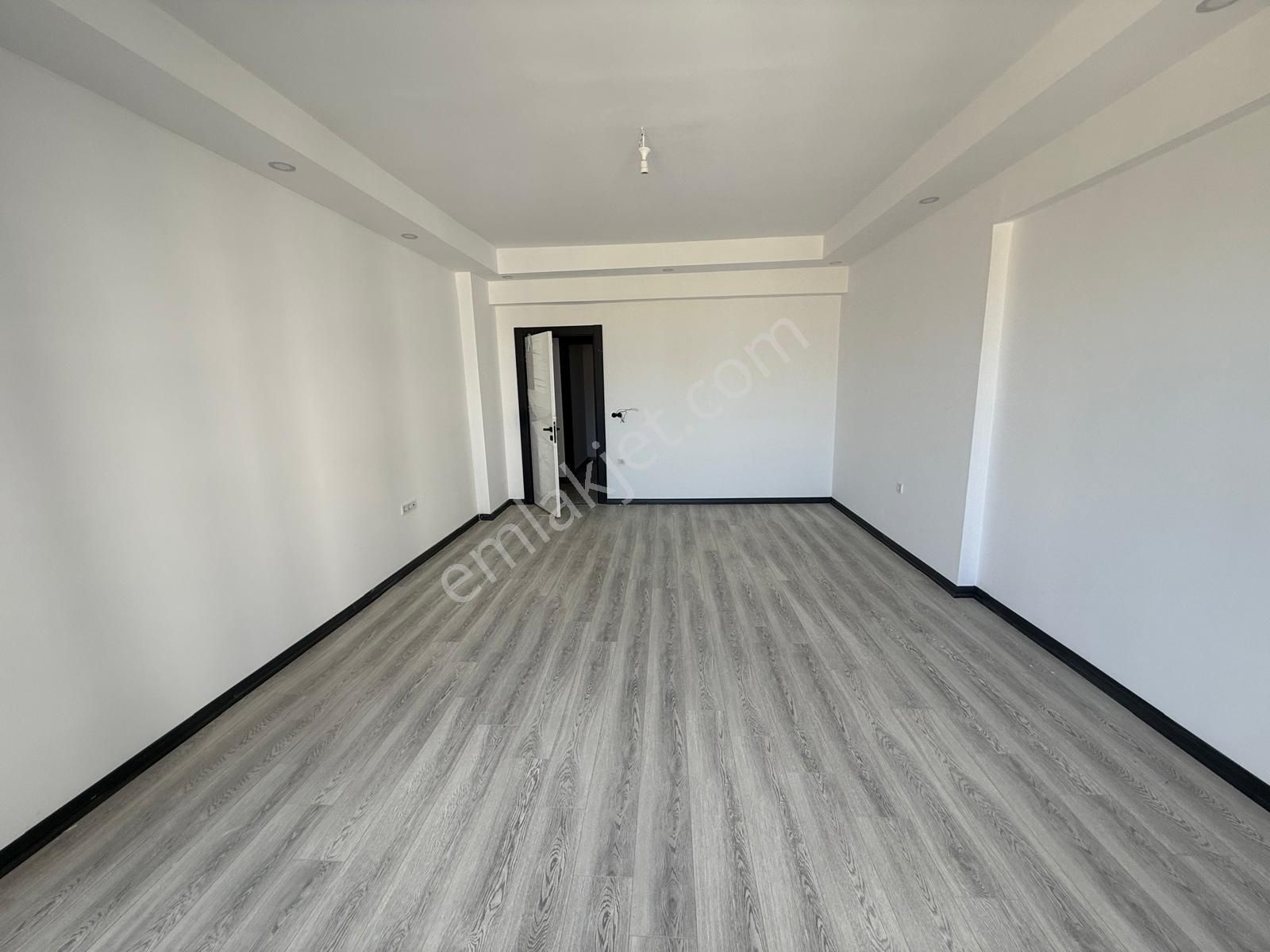 Turyap Hürriyetten İzsiz Towers Da 7.kat 3+1 Kiralık Daire - Görsel 6
