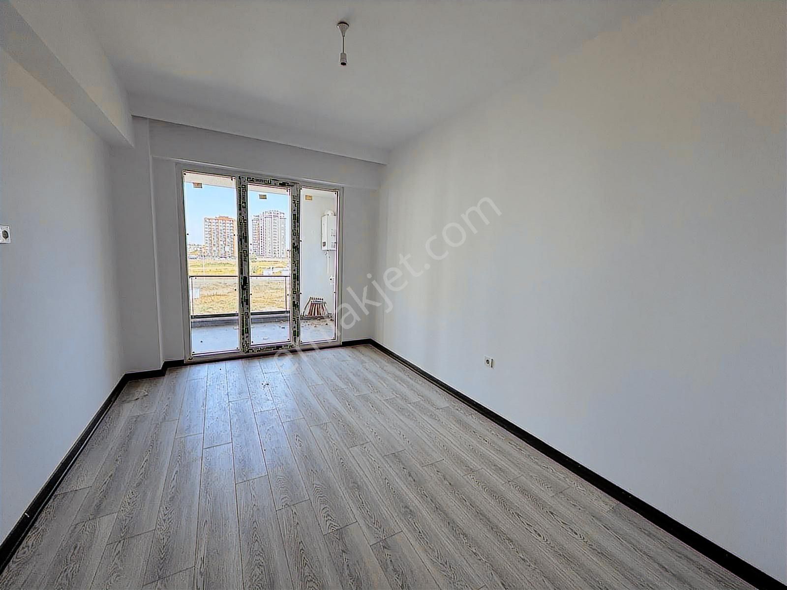 Turyap Hürriyetten İzsiz Towers Da 7.kat 3+1 Kiralık Daire - Görsel 7