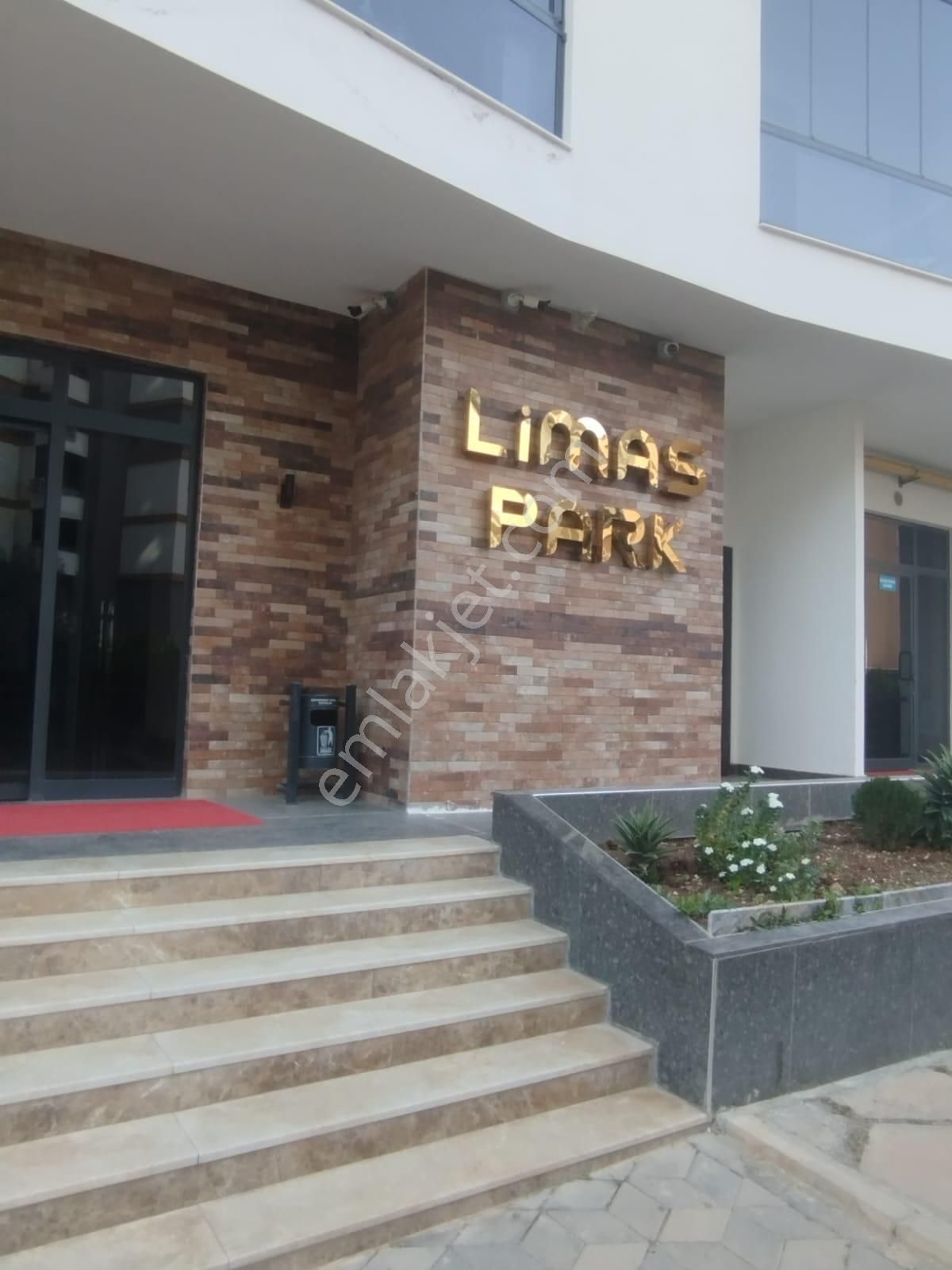 İndex Gayrimenkulden Limas Parktam Donanımlı Sitede Kiralık 1+1 - Görsel 7