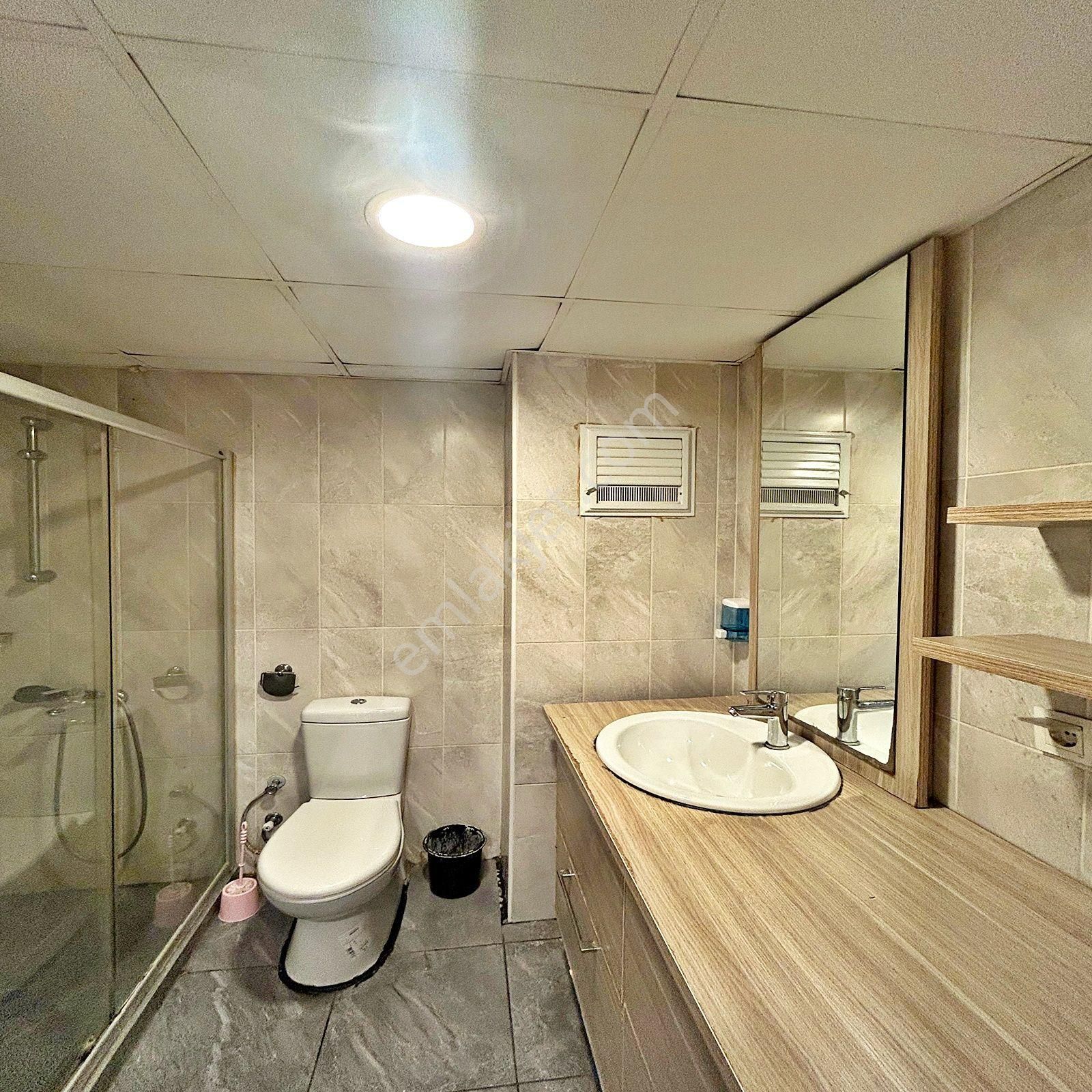 Metrobüse Yakın Konumda Kat Mülkiyetli Site İçi Ara Kat Daire - Görsel 12