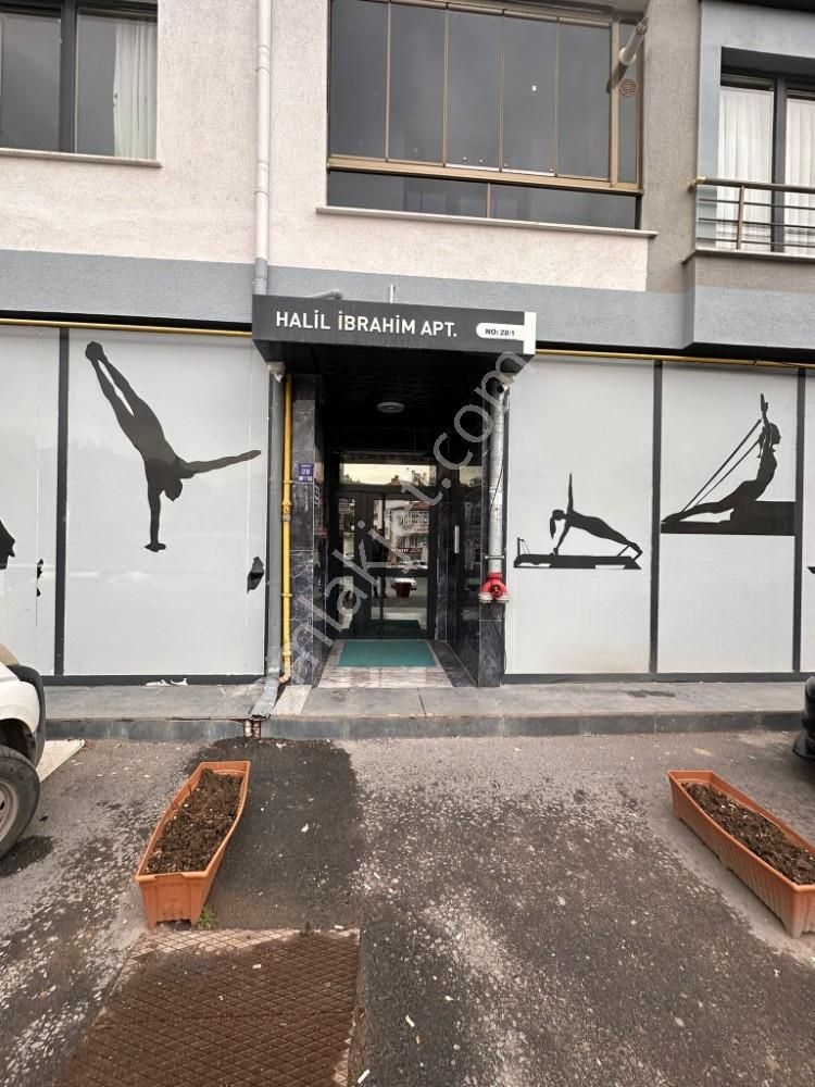 Çarşı Merkezde Ara Kat ,sıfır Ayarında 2+1 Satılık Daire - Görsel 4