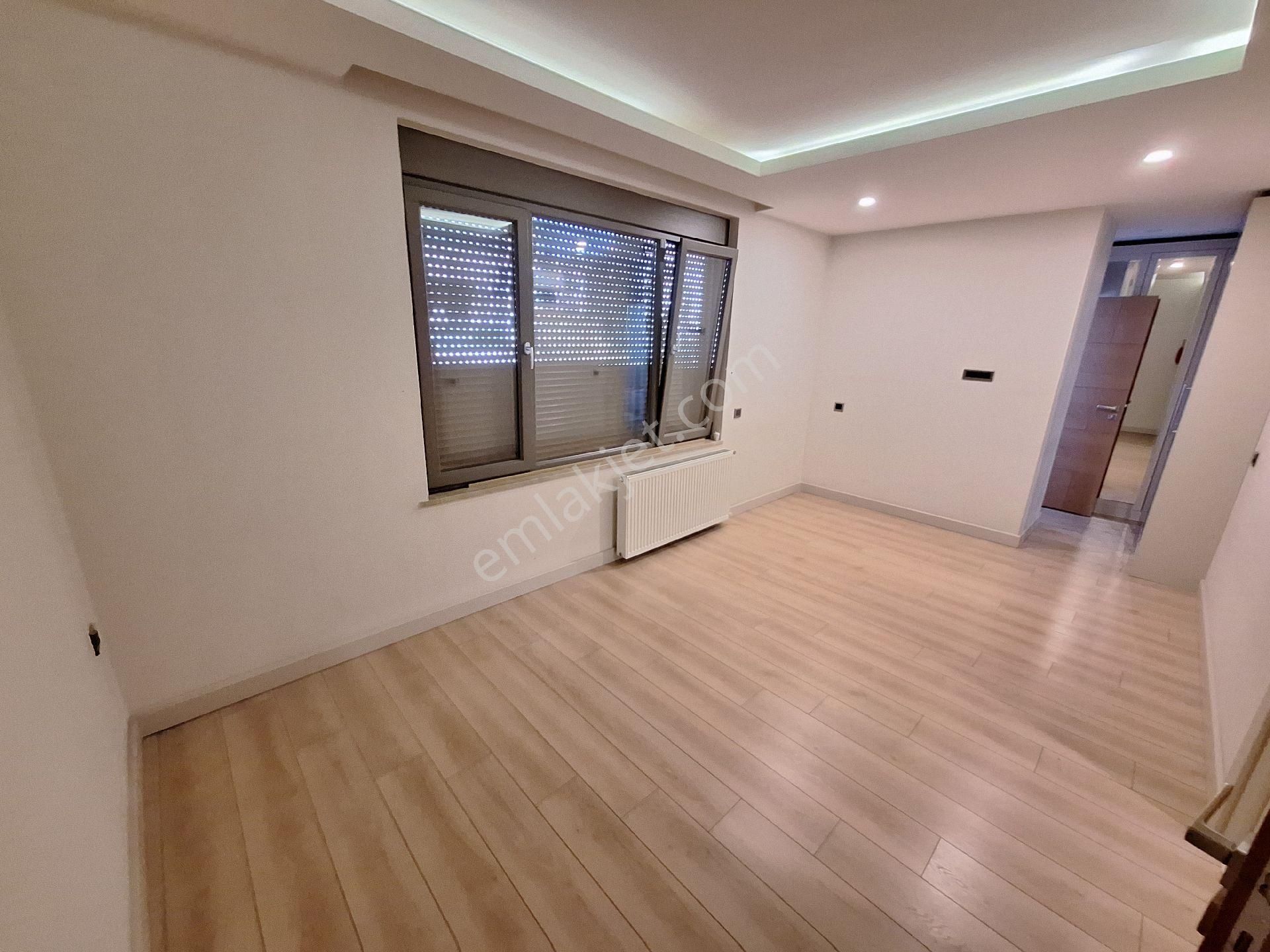 Antalya Konyaaltı Siteler Mahallesinde Havuzlu Güvenlikli Site İçi Doğalgaz Kombili Klimalı 3+1daire - Görsel 24