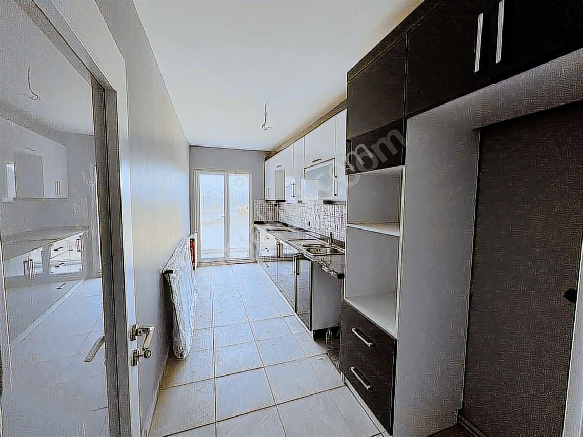 Bahçeşehirde Satılık 1+1 Dire - Görsel 13