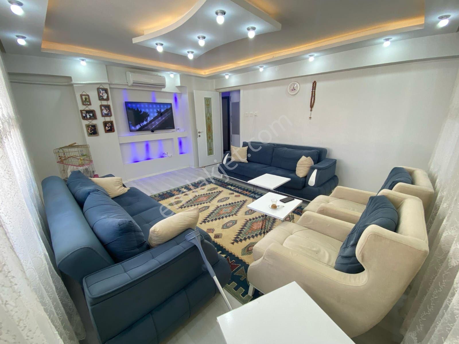 Manisa Yunusemre Tevfikiye 3+1 Kapalı Mutfak Satılık Daire