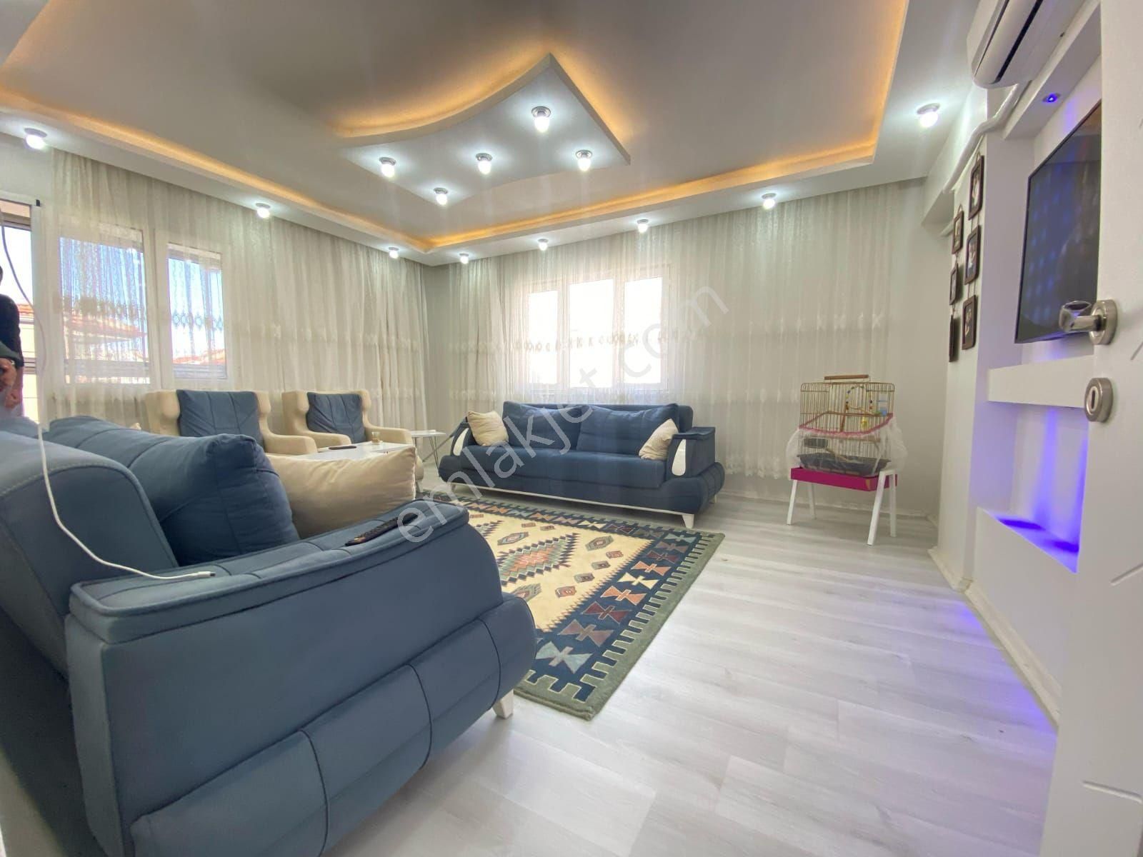 Manisa Yunusemre Tevfikiye 3+1 Kapalı Mutfak Satılık Daire - Görsel 3
