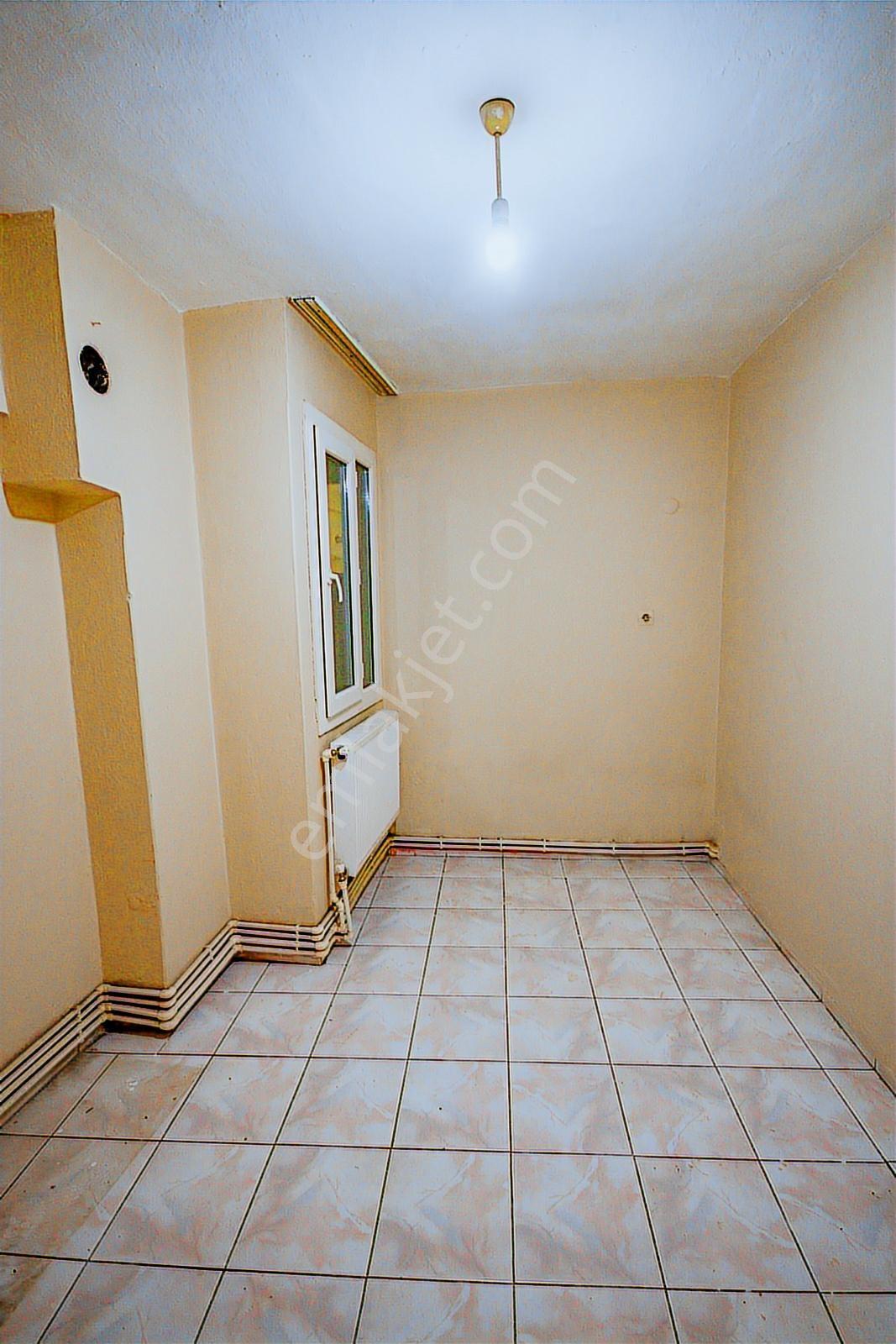 Sevgi Mh.2 Katlı Komple Satılık Bina - Görsel 19