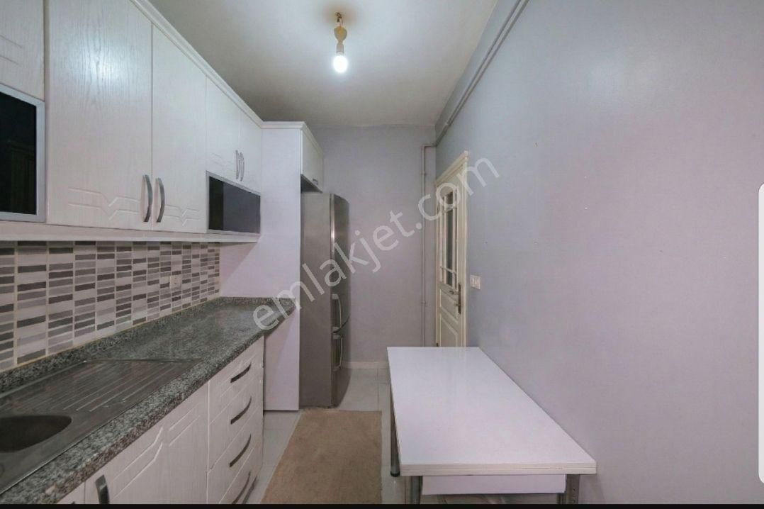 Fatih Hırka-i Şerif Camii’ne 100 Metre Mesafede Satılık Bina - Görsel 20