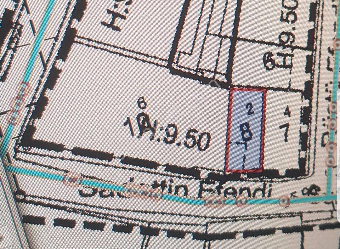 Fatih Hırka-i Şerif Camii’ne 100 Metre Mesafede Satılık Bina - Görsel 24