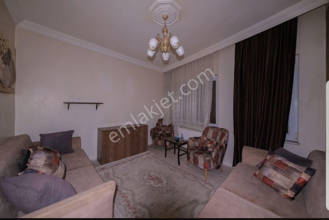 Fatih Hırka-i Şerif Camii’ne 100 Metre Mesafede Satılık Bina - Görsel 13