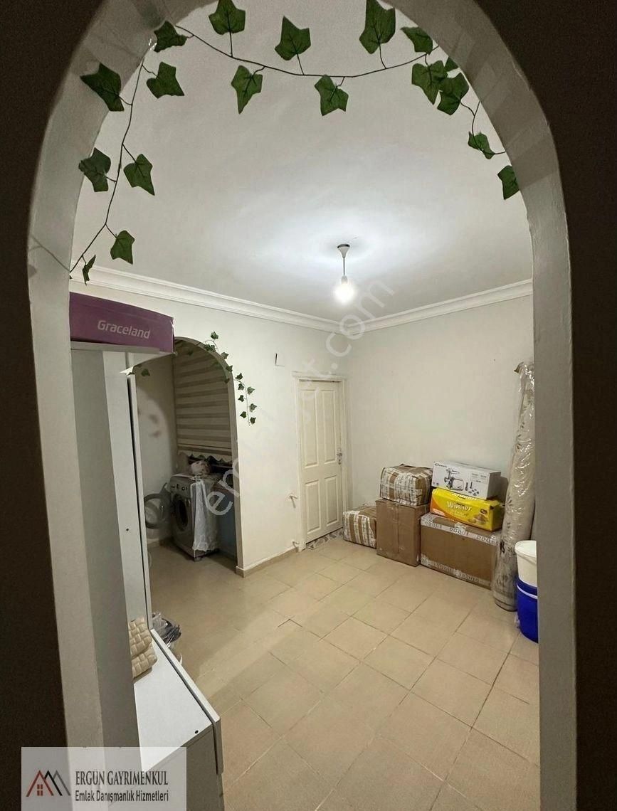 Denize Komşu Lokasyonda, Havuzlu Sitede Geniş Ve Ferah 3+1 Daire - Görsel 5