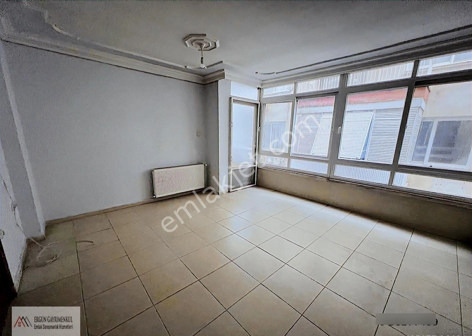 Ergünden Güvenevlerde Doğalgazlı Kiralık 3+1 Daire - Görsel 3
