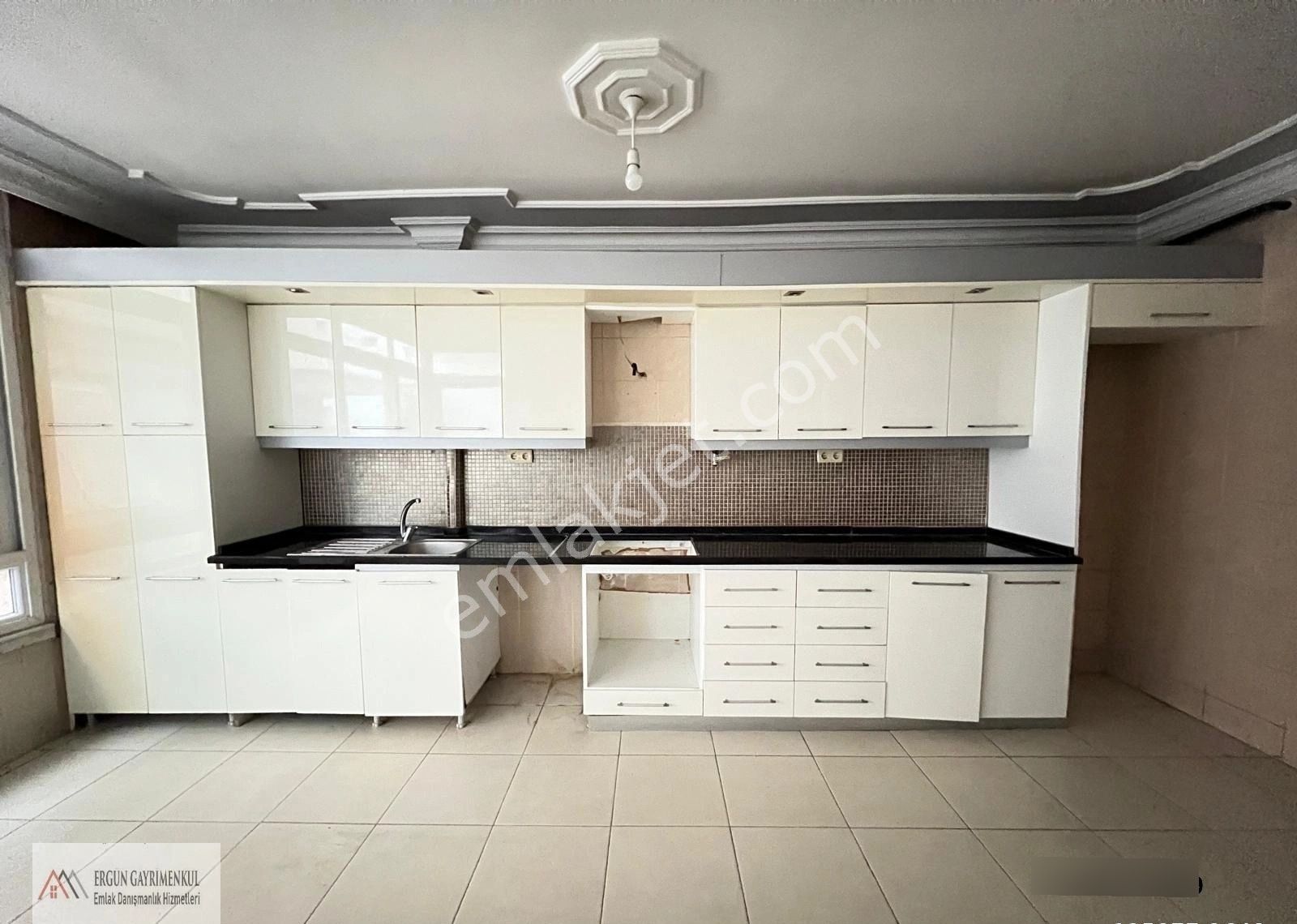 Ergünden Güvenevlerde Doğalgazlı Kiralık 3+1 Daire - Görsel 27