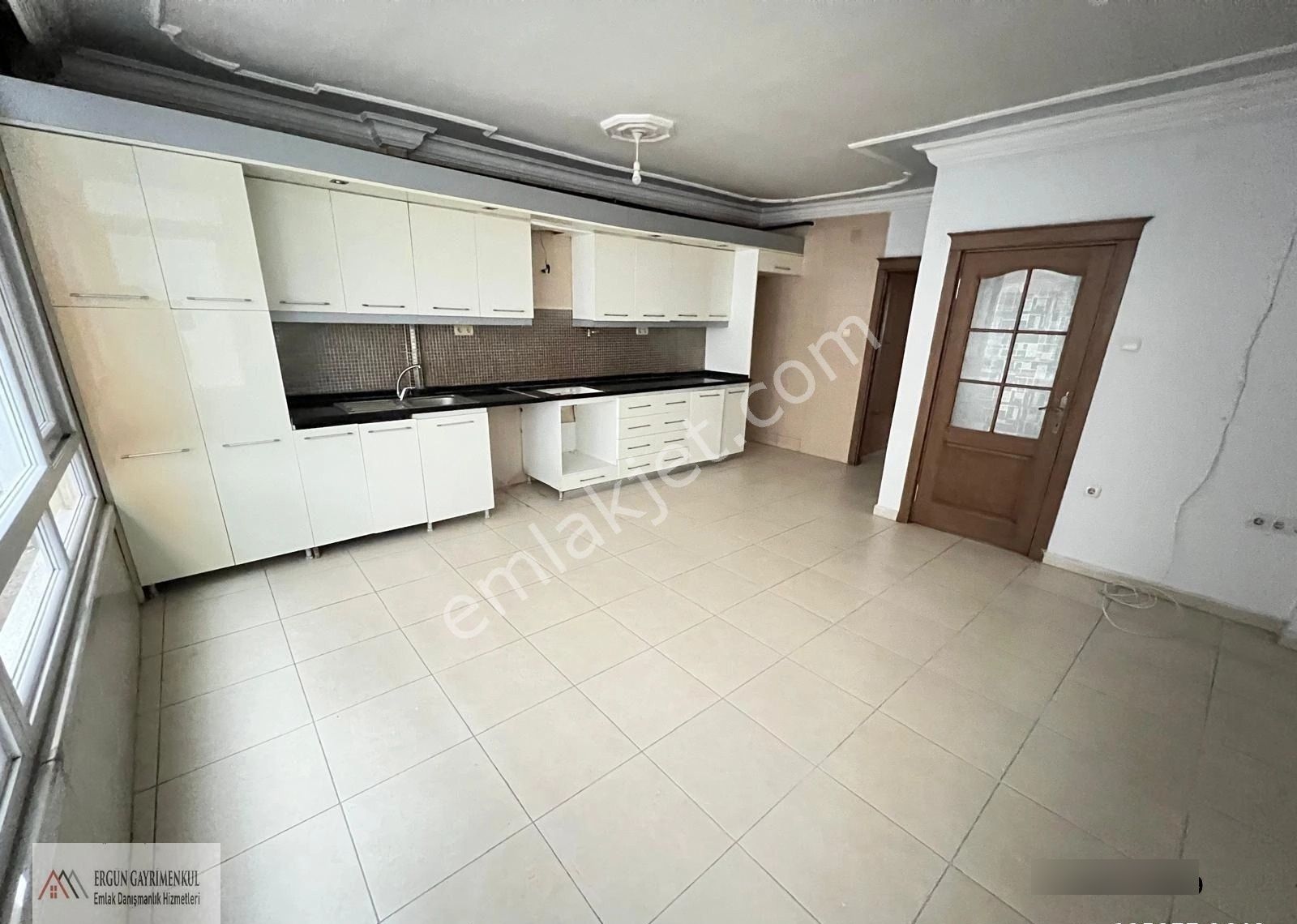 Ergünden Güvenevlerde Doğalgazlı Kiralık 3+1 Daire - Görsel 33