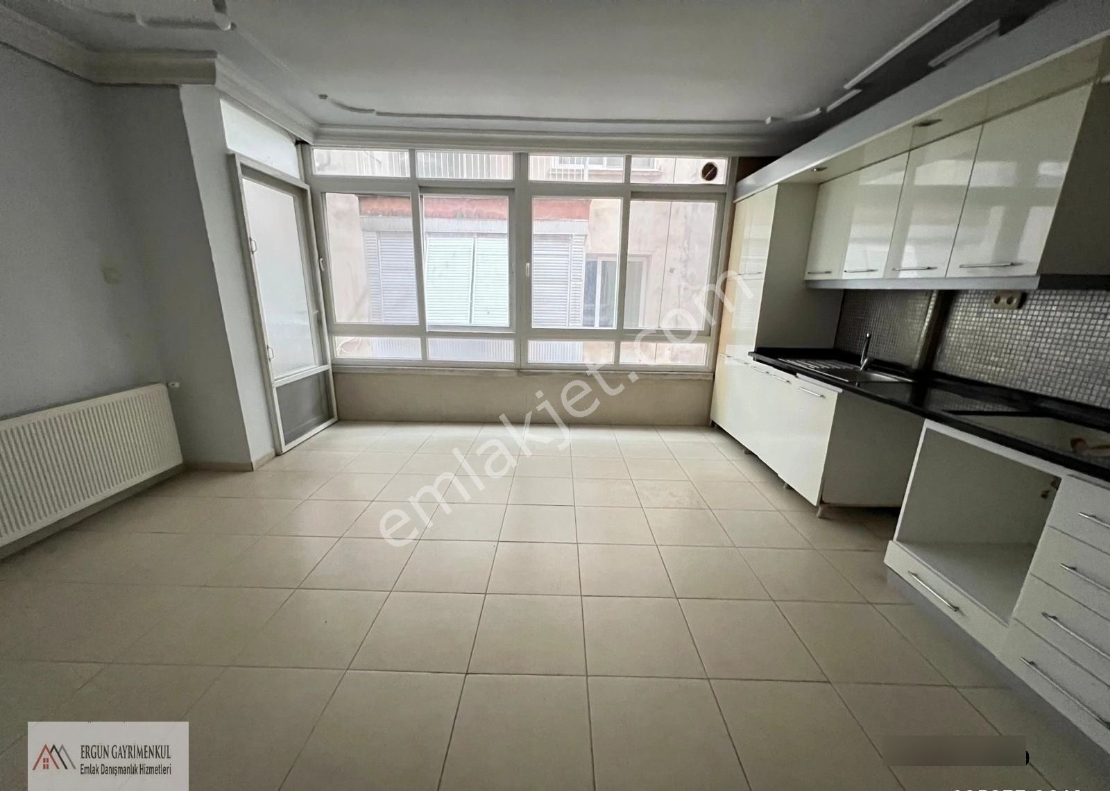Ergünden Güvenevlerde Doğalgazlı Kiralık 3+1 Daire - Görsel 8