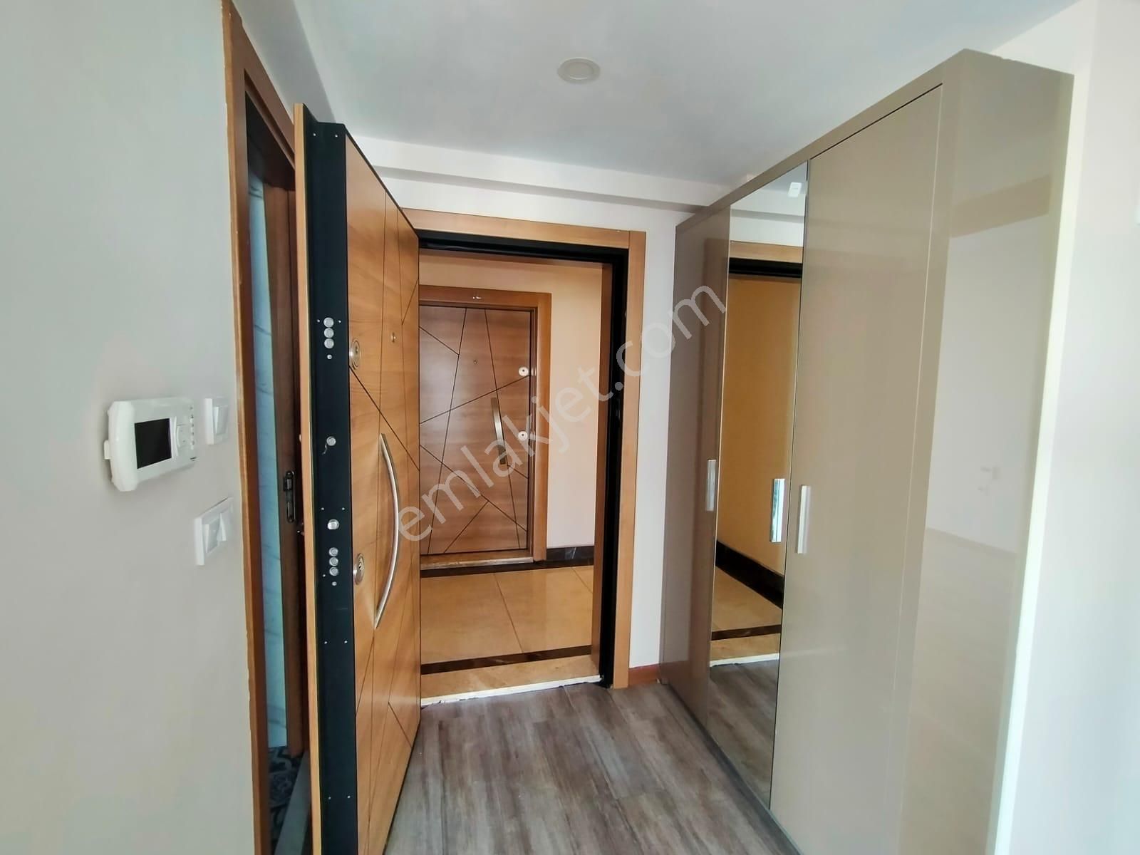 Çiğli Marka 333'de 2+1 Kiralık Daire - Görsel 7