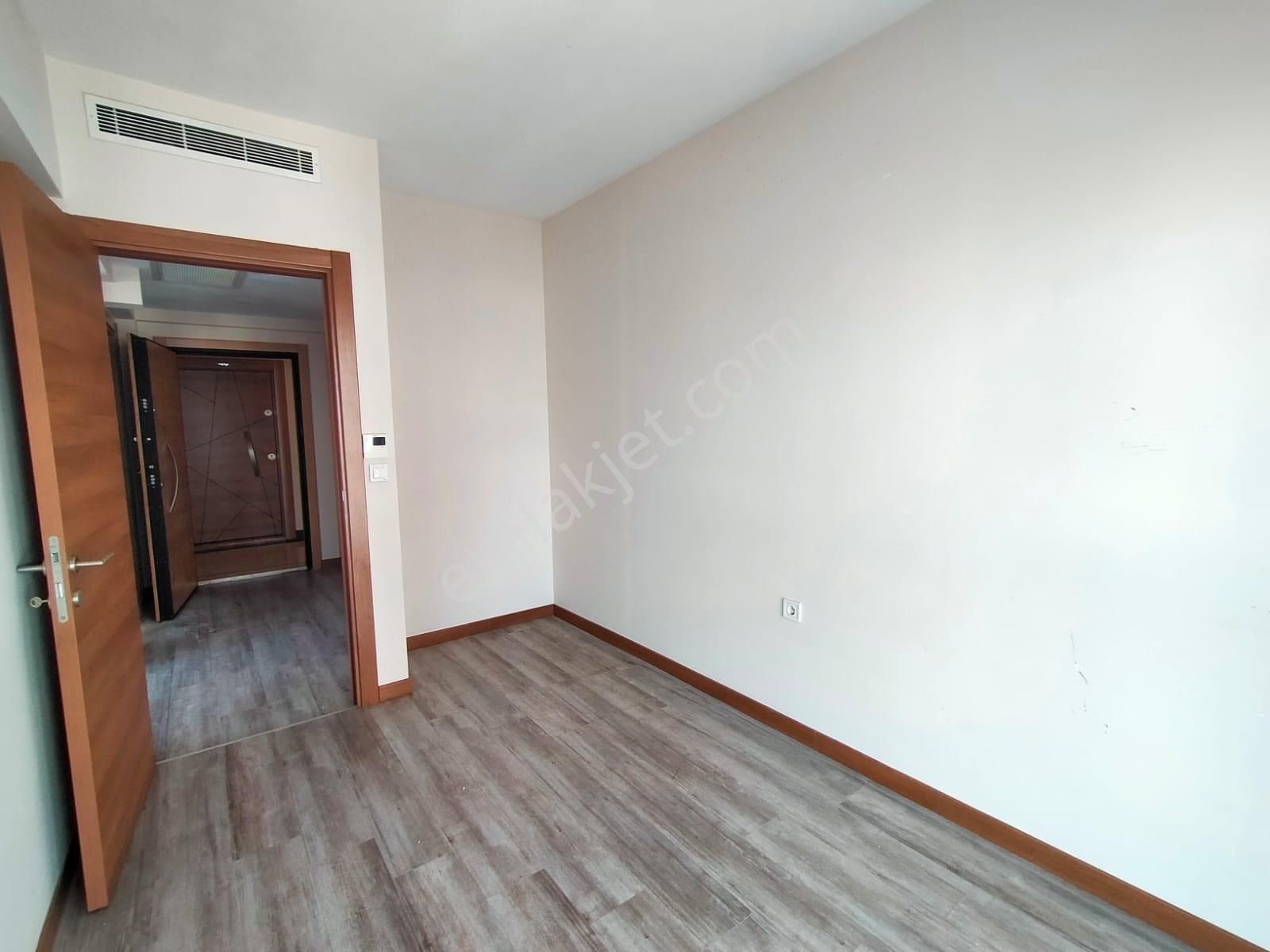 Çiğli Marka 333'de 2+1 Kiralık Daire - Görsel 14