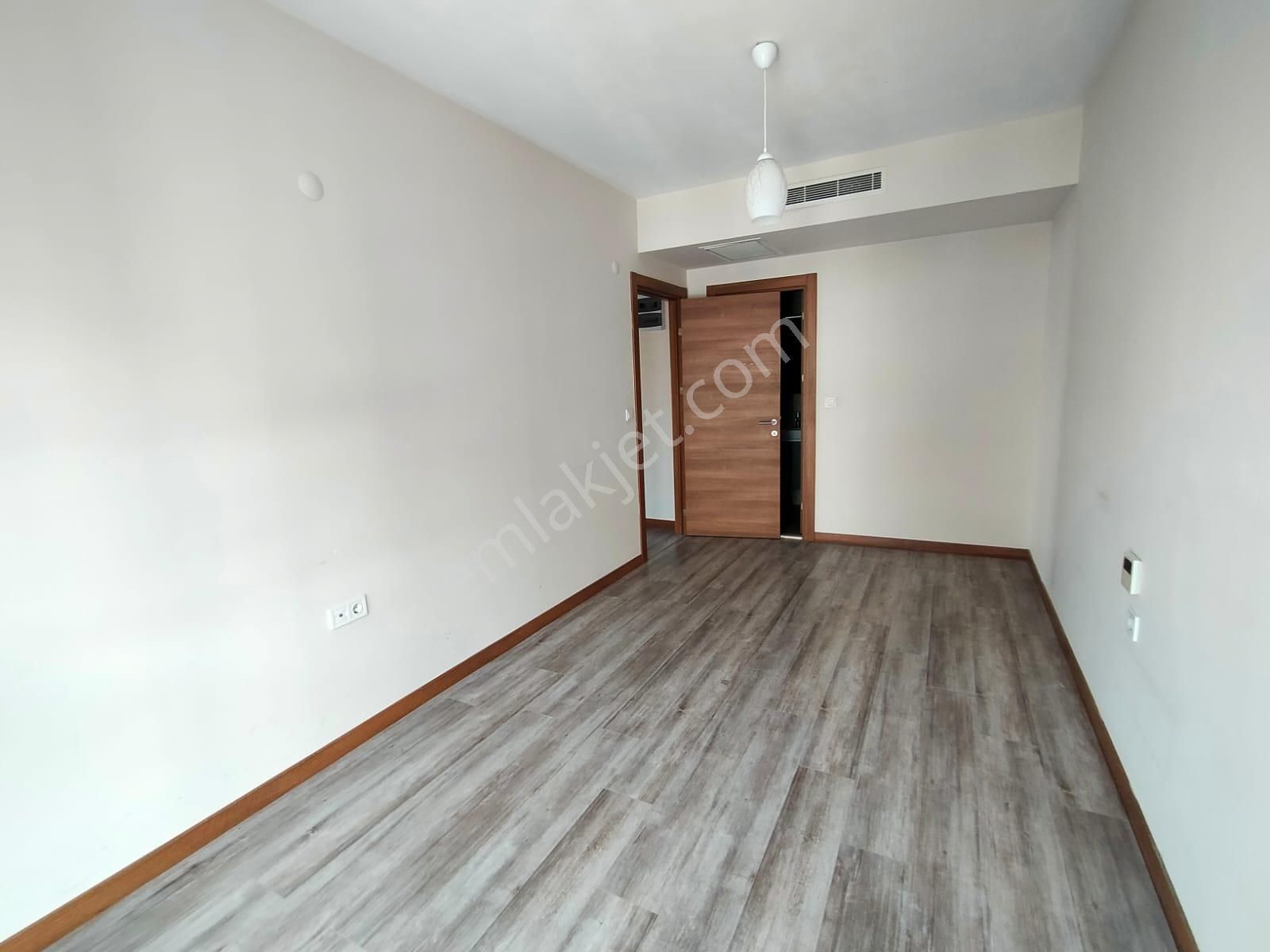 Çiğli Marka 333'de 2+1 Kiralık Daire - Görsel 16