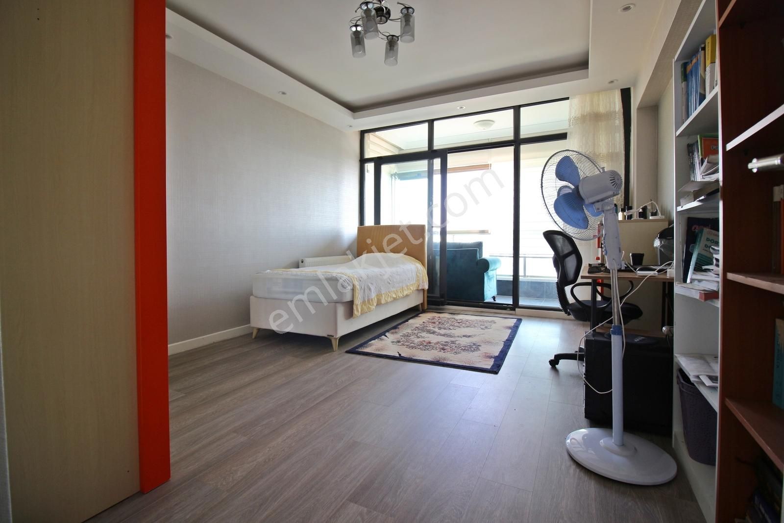 Göksu Parkı Yanı 4 Dönüm Arsa Üzerinde 4+1 Sitede Ön Cephe Daire - Görsel 22