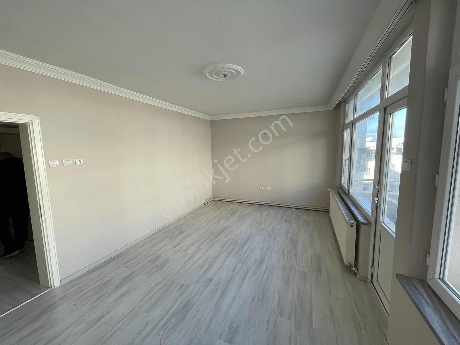 Ortahisar - İnenü Mah.'de Kiralık 3+1 Daire - Görsel 8