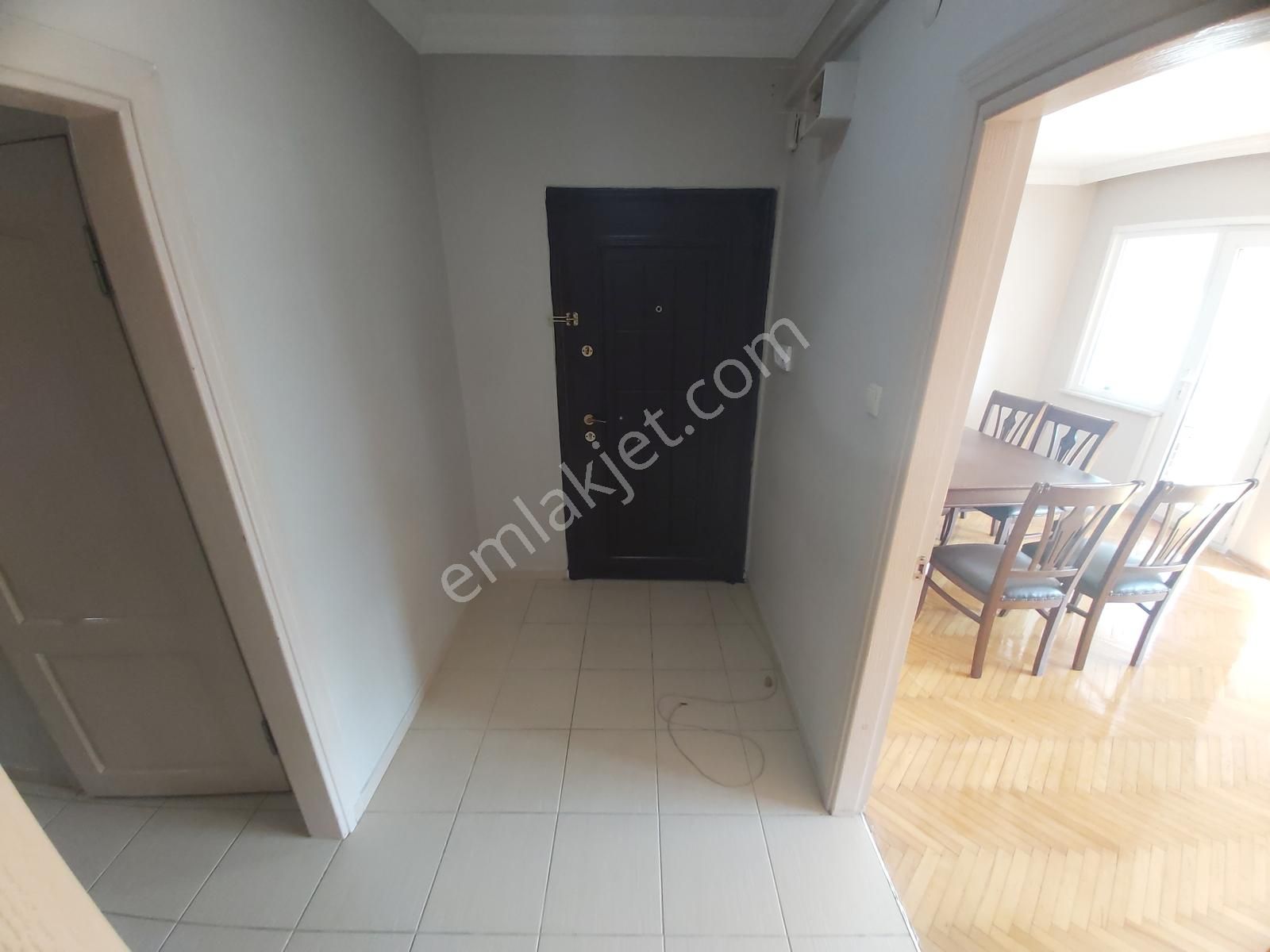 Aktaştan Set Başı Metroya Komşu 3+1 Cadde Üzeri Ferah Daire - Görsel 15