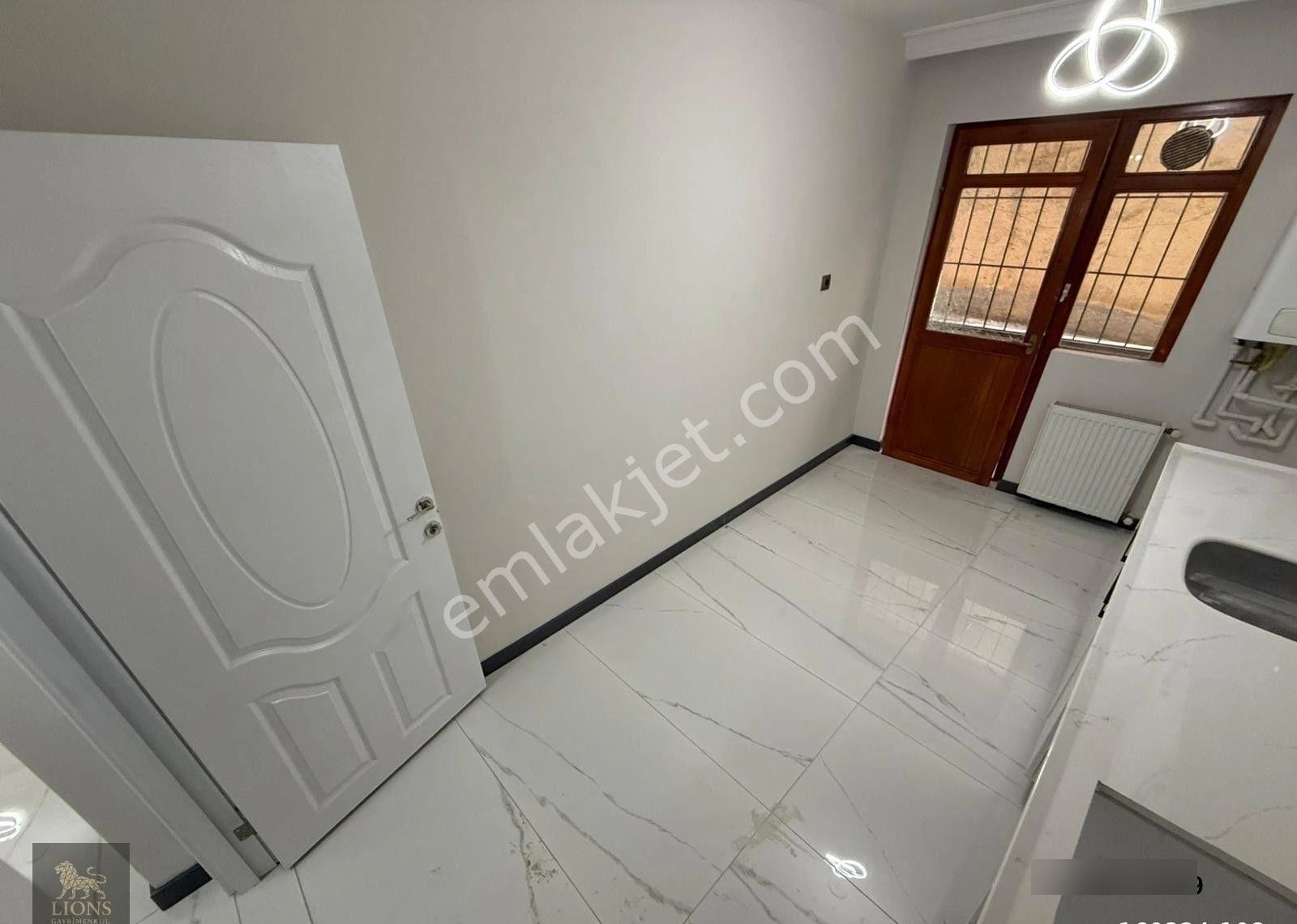 Yayla Mah. Merkezi Lokasyonda Full+full Yapılı Fırsat Dairesi !!!! - Görsel 2