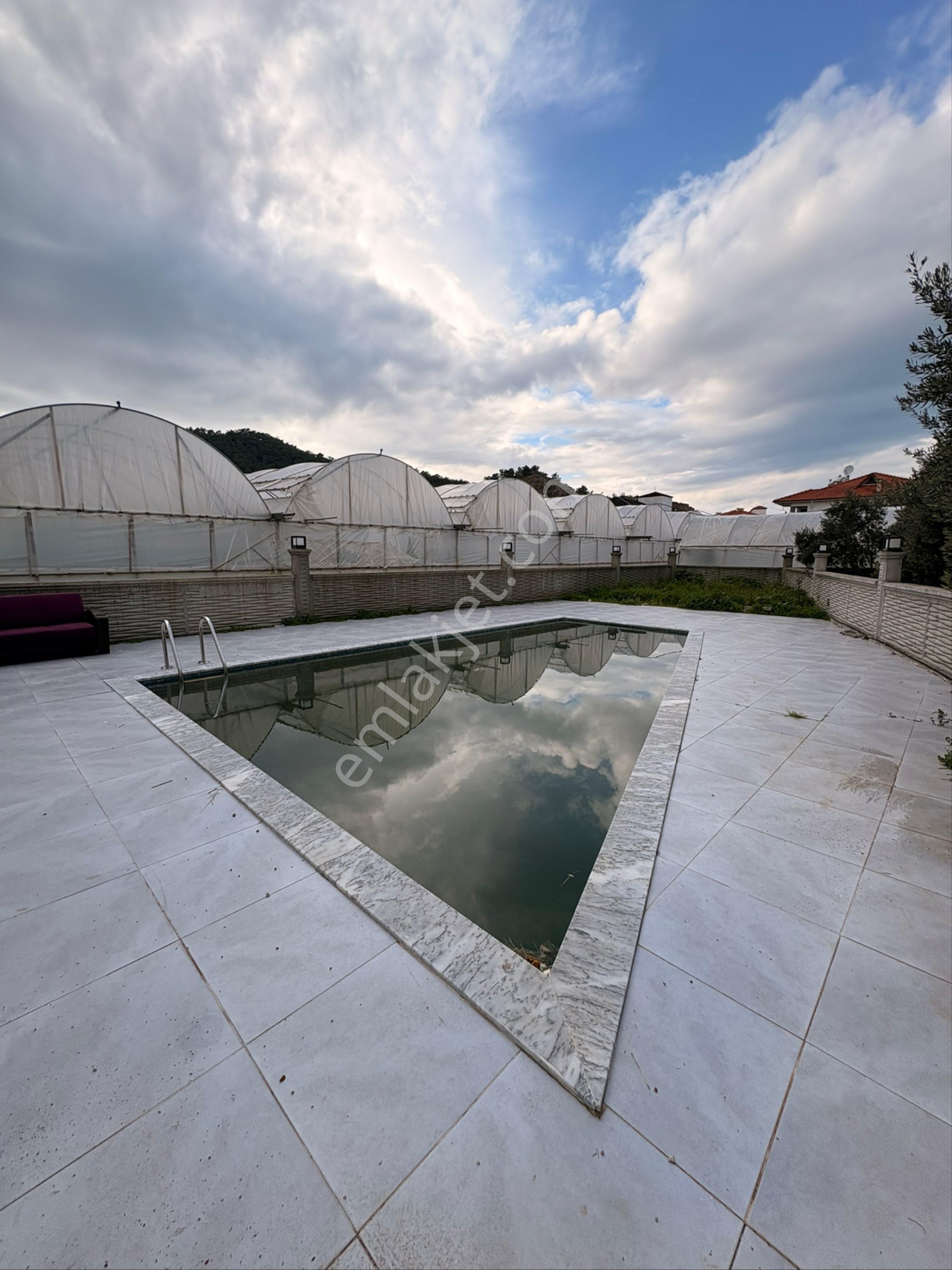 Muğla Ortaca Karaburun Mah. Havuzlu Sitede Sıfır Satılık 1+1 Daire - Görsel 11