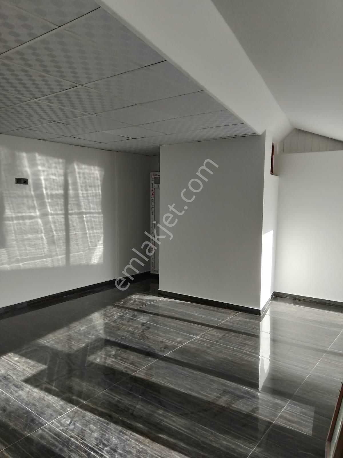 Eski Foça'da Site Girişinde Ofis + Deniz Manzaralı 1+1 Villa - Görsel 8