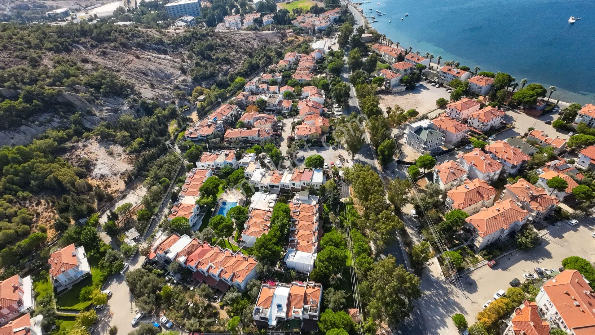 Eski Foça'da Site Girişinde Ofis + Deniz Manzaralı 1+1 Villa - Görsel 3