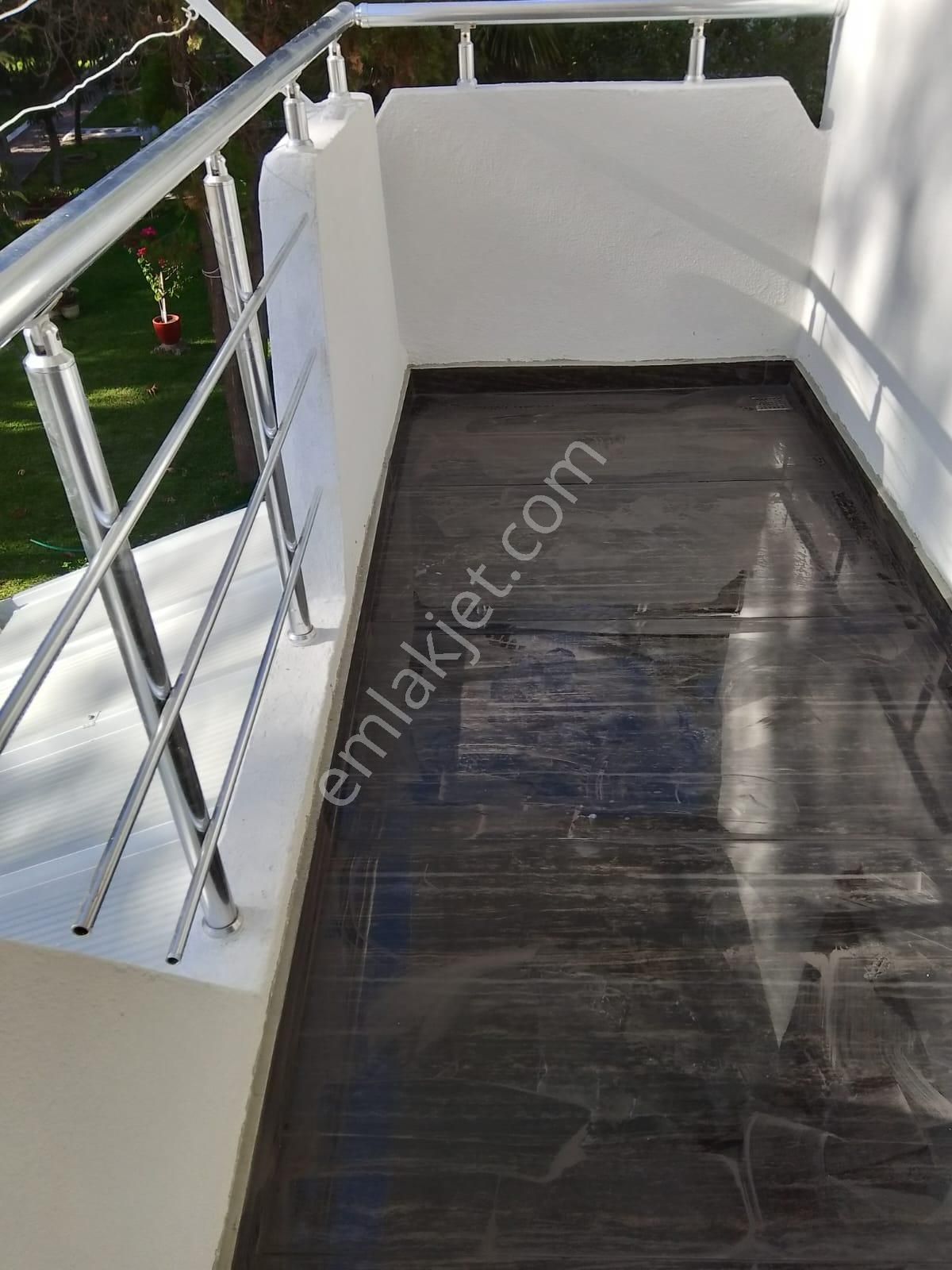 Eski Foça'da Site Girişinde Ofis + Deniz Manzaralı 1+1 Villa - Görsel 25