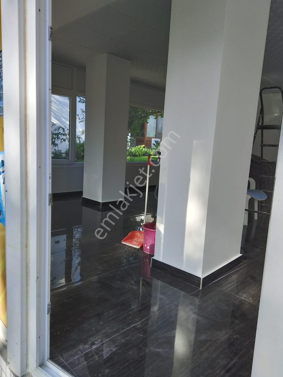 Eski Foça'da Site Girişinde Ofis + Deniz Manzaralı 1+1 Villa - Görsel 12