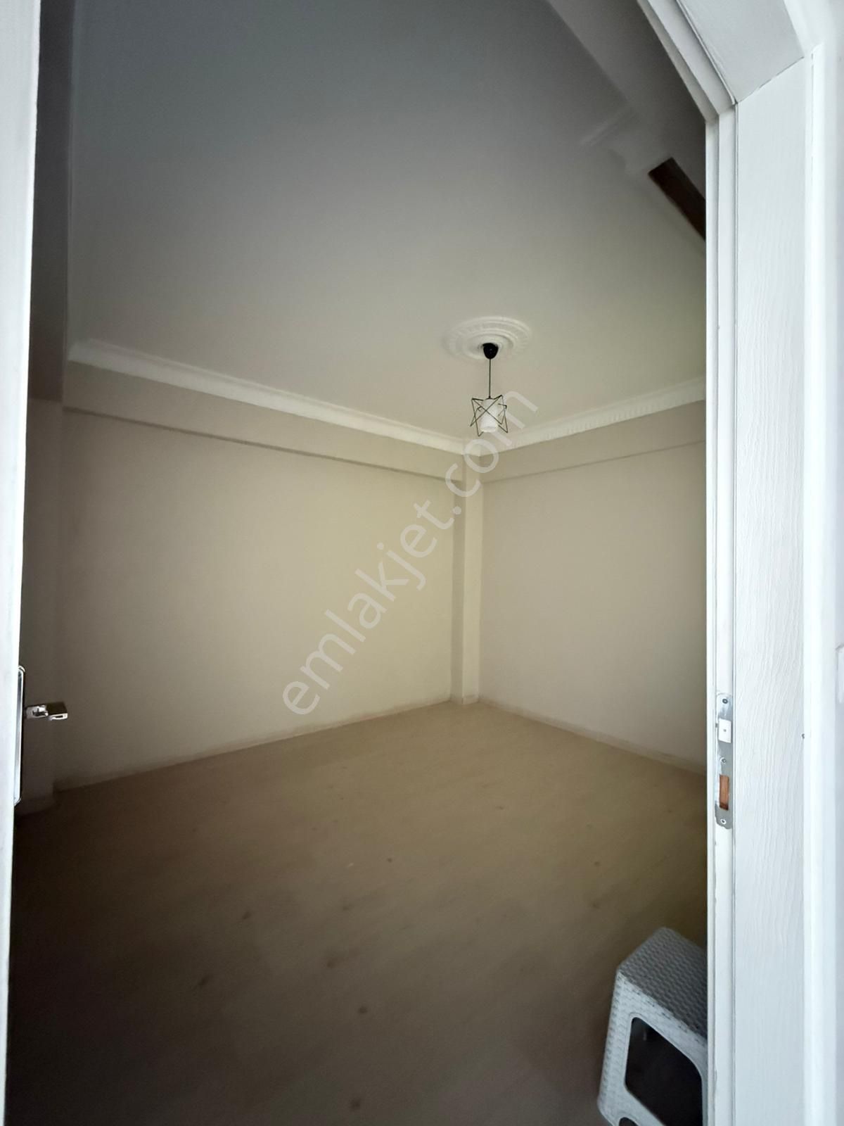 Süleymaniye Mahallesinde 2+1 Ara Kat Kiralık Daire - Görsel 10