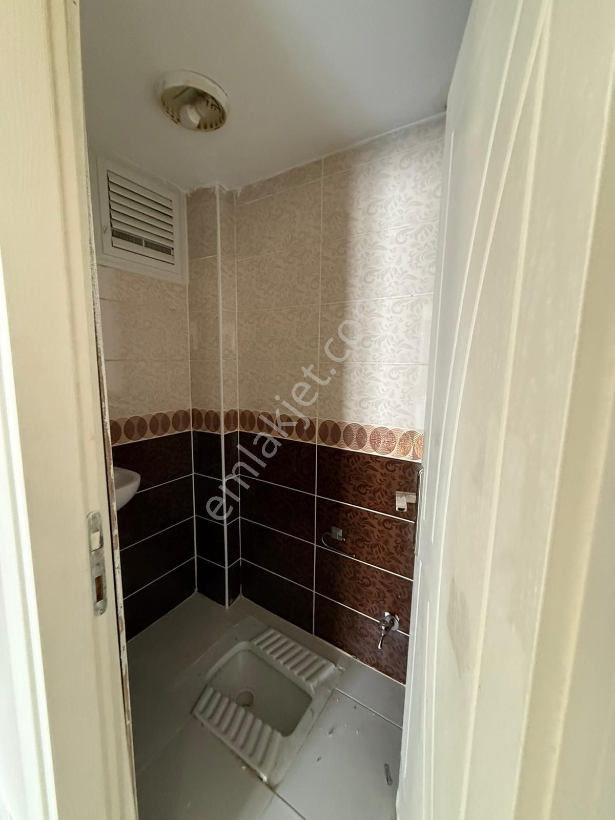 Süleymaniye Mahallesinde 2+1 Ara Kat Kiralık Daire - Görsel 14