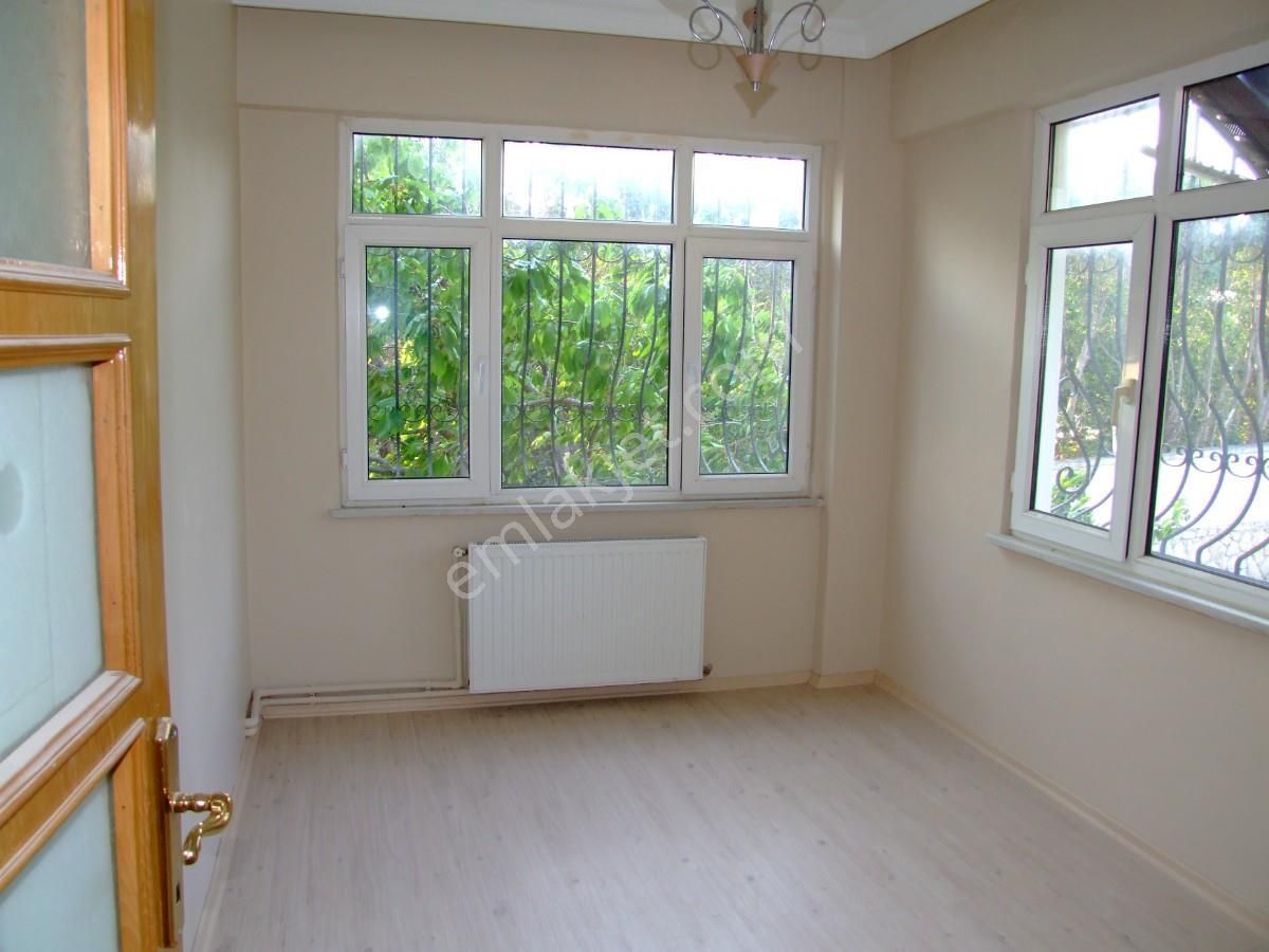 Satılık Villa Dairesi Düz Giriş Kat 3+1 +veranda Bahçe - Görsel 21