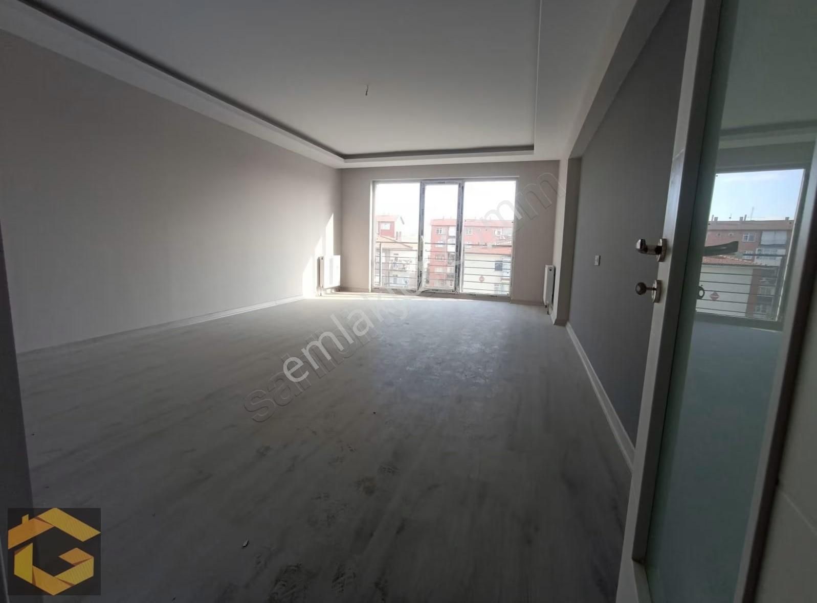 Güneşevler'de Site İçerisinde Ön Cephe 3+1 Satılık Daire - Görsel 15