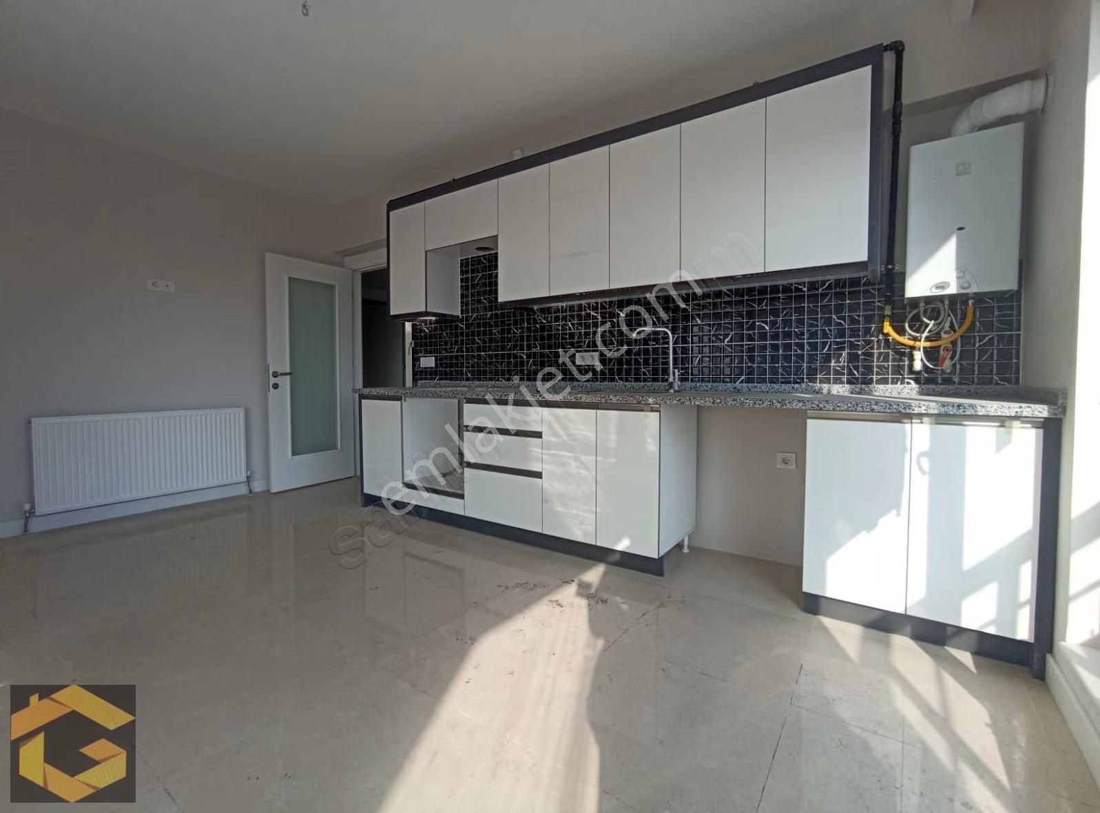 Güneşevler'de Site İçerisinde Ön Cephe 3+1 Satılık Daire - Görsel 14