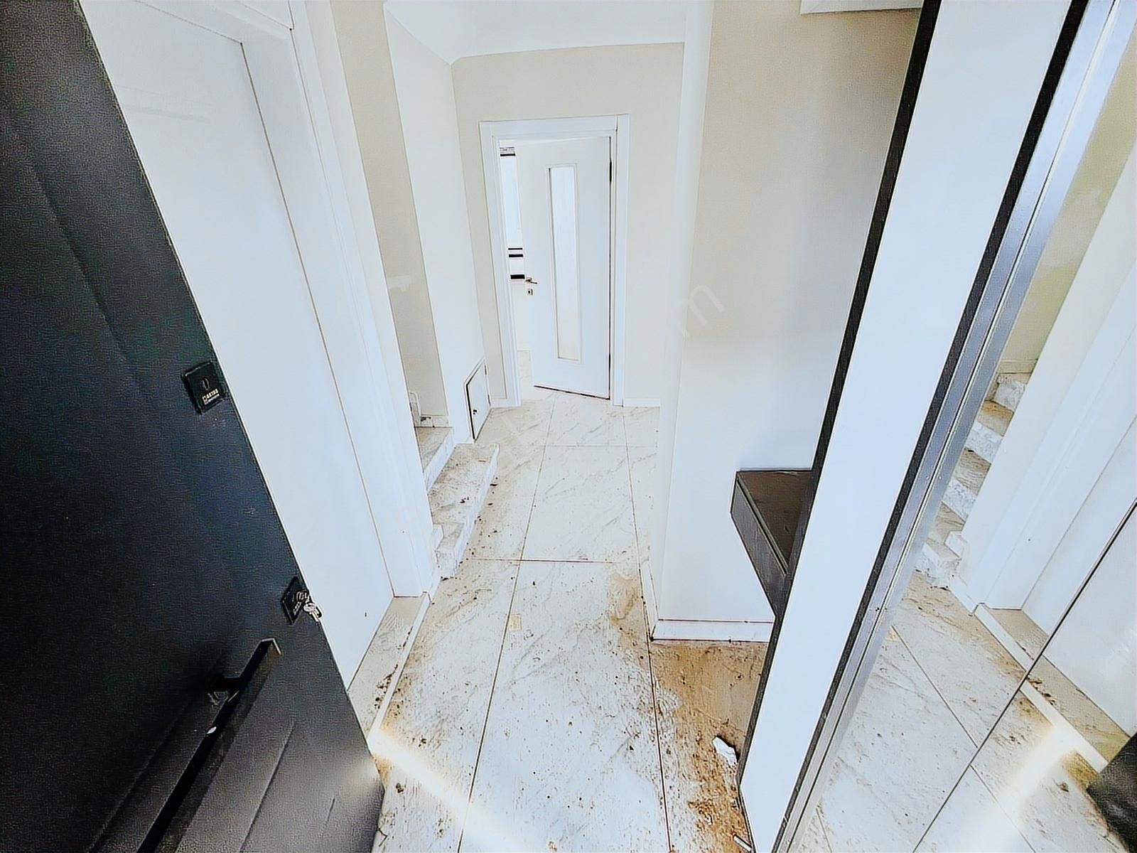 Gömeç'te Denize Yürüme Mesafesinde Müstakil Lüx 3+1 Villa - Görsel 9