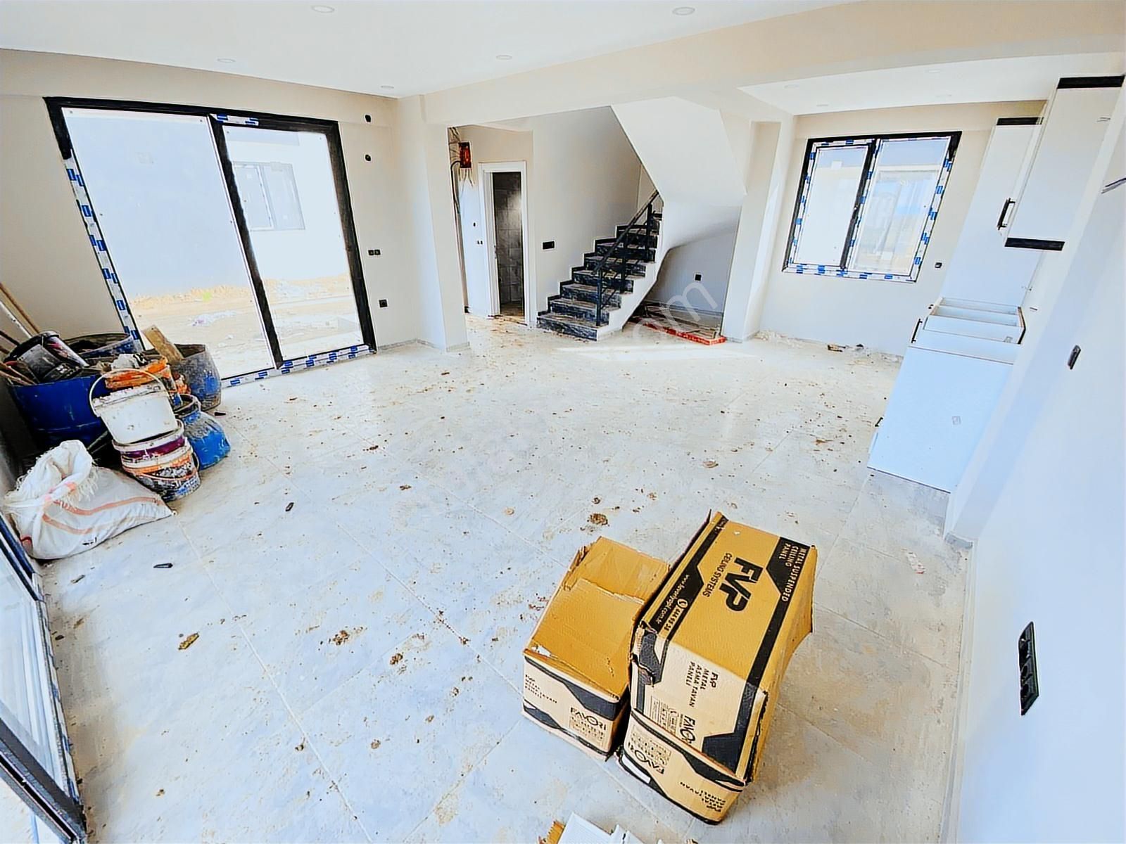 Gömeç'te Sahil Bölgesinde Satılık 3+1 Site İçerisinde Villa - Görsel 11