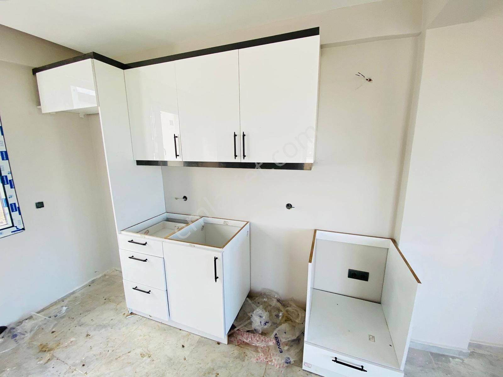 Gömeç'te Sahil Bölgesinde Satılık 3+1 Site İçerisinde Villa - Görsel 3