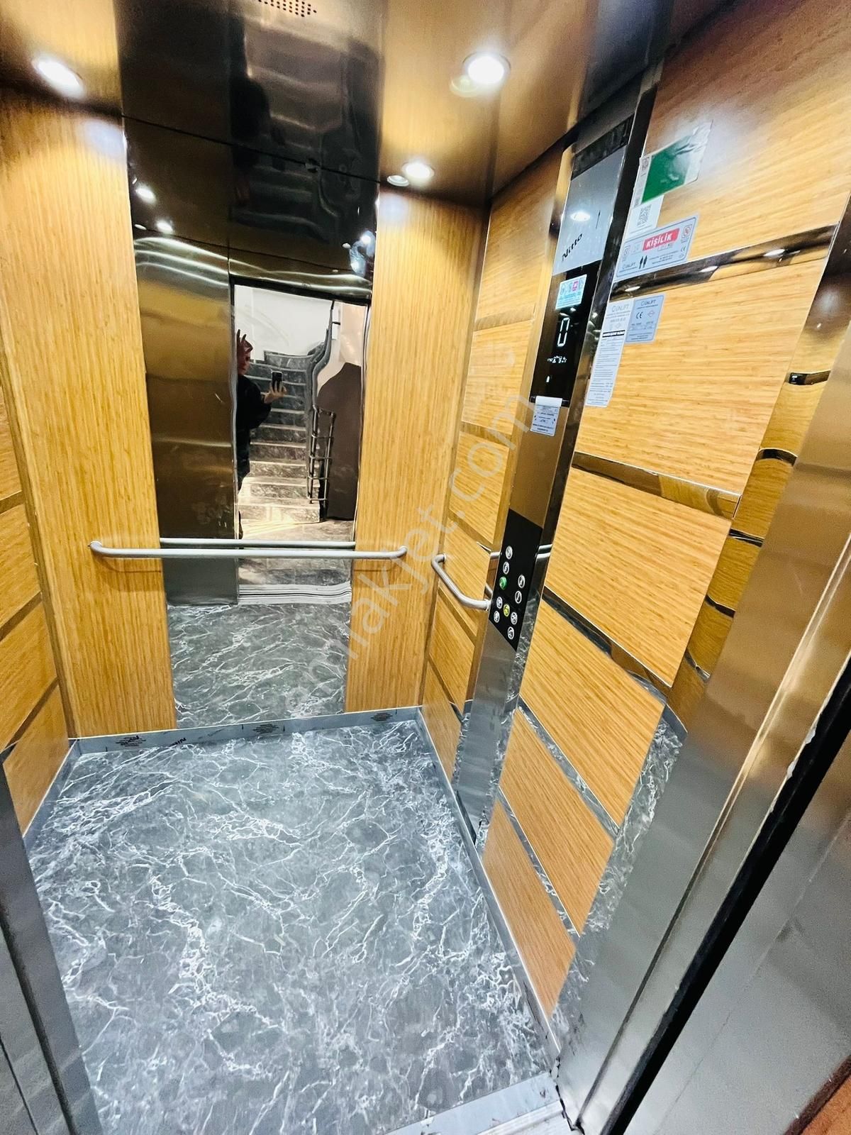 Gömeç Çarşı Merkezinde Satılık Ebeveyn Banyolu 2+1 Daire - Görsel 26