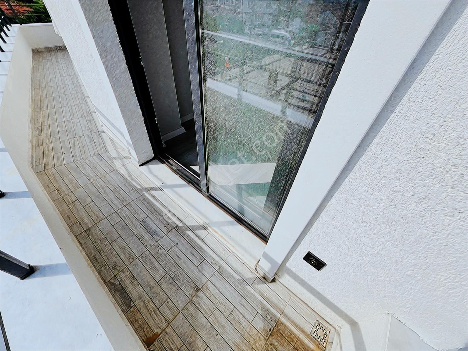 Gömeç Çarşı Merkezinde Satılık Ebeveyn Banyolu 2+1 Daire - Görsel 27