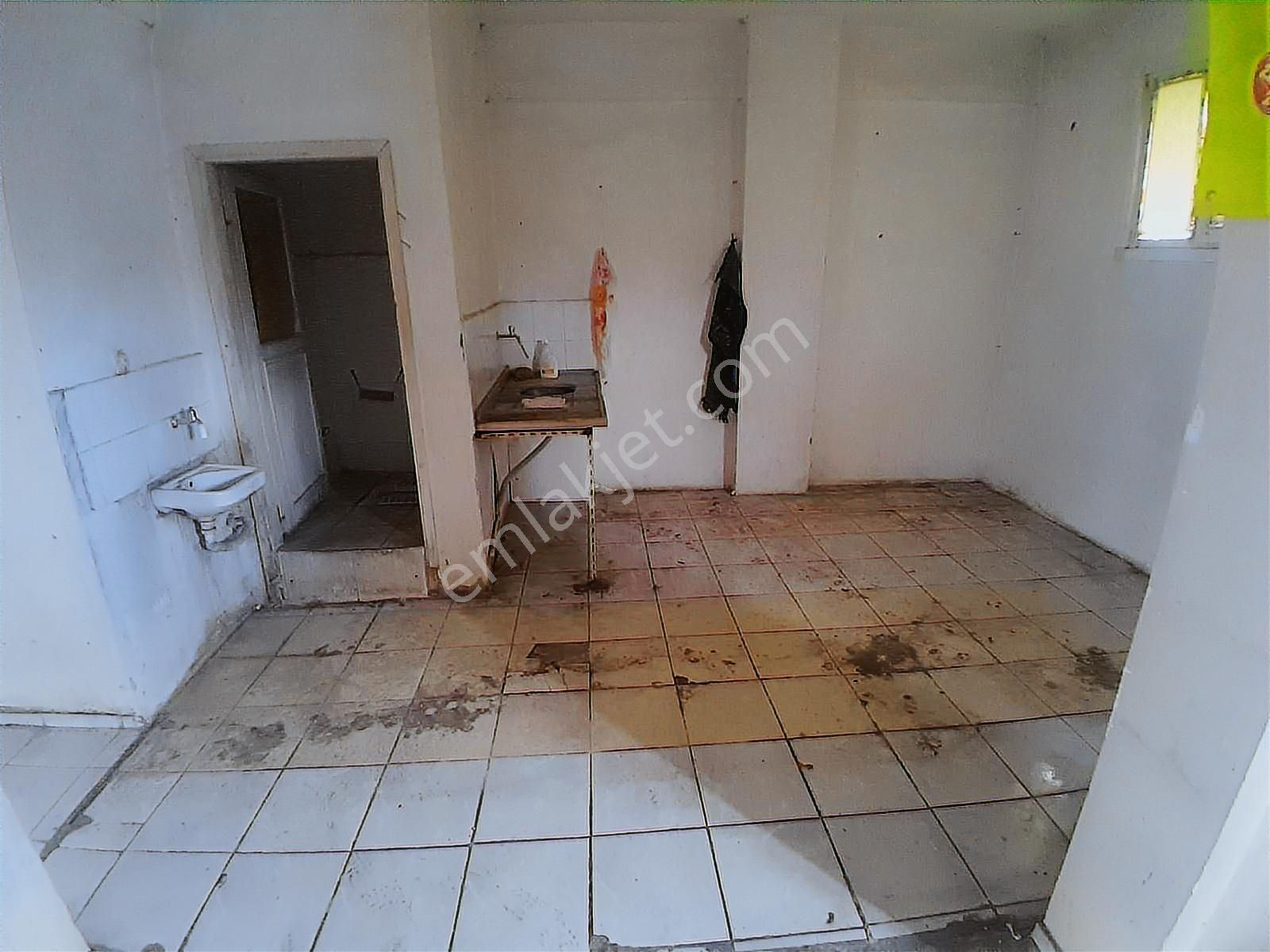 Akşemsettin Evyap Caddesi Kiralık Dükkan - Görsel 20
