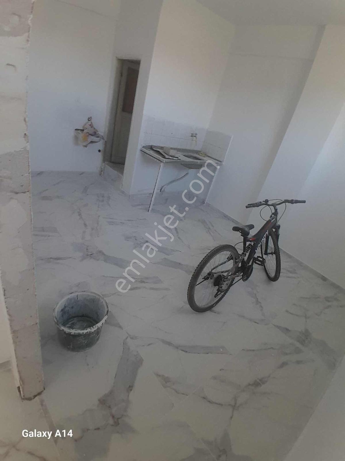Akşemsettin Evyap Caddesi Kiralık Dükkan - Görsel 2