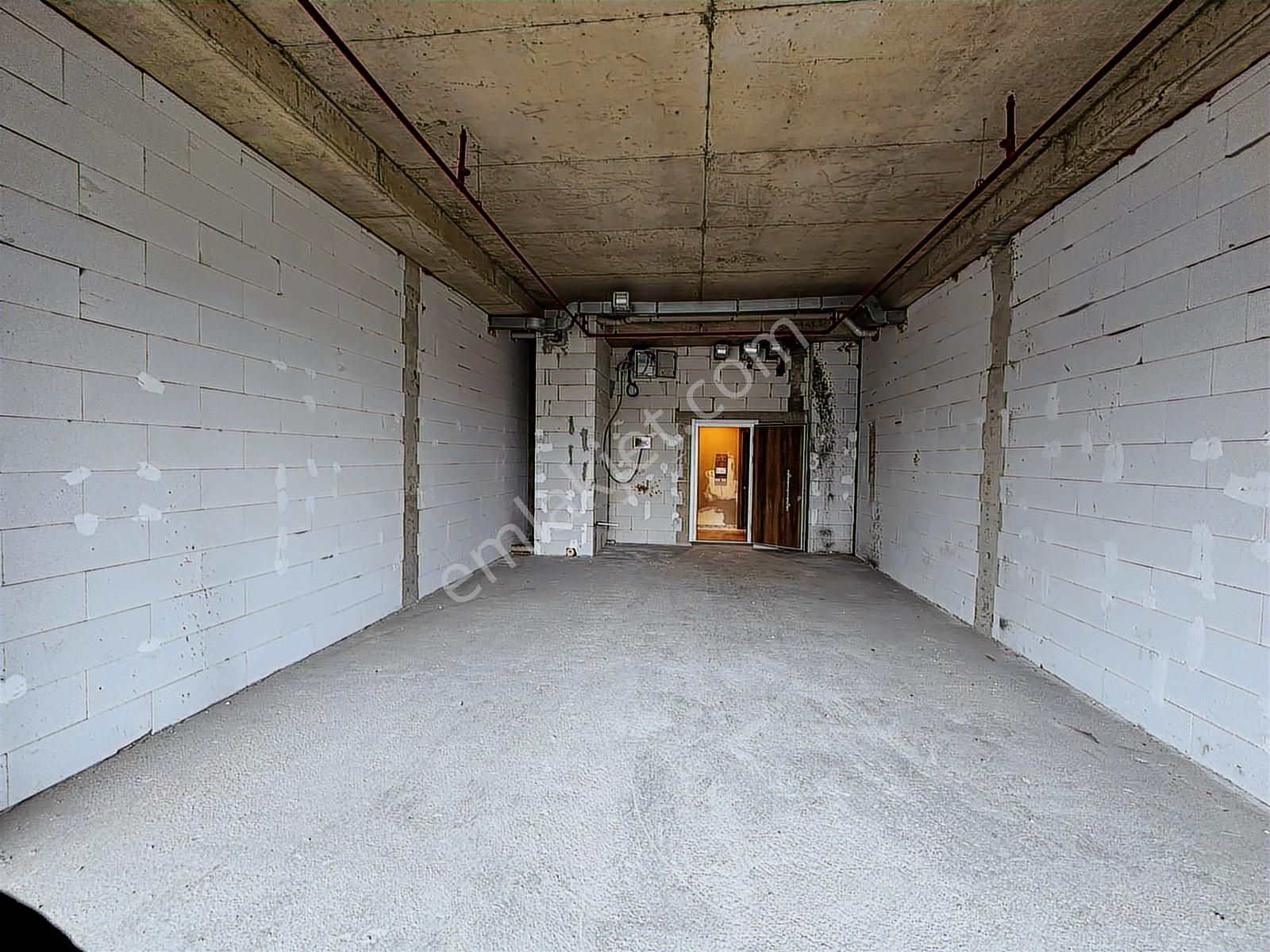 Göztepe Trc Projesi'nde 266m² Teraslı Plaza Ofisi - Görsel 15