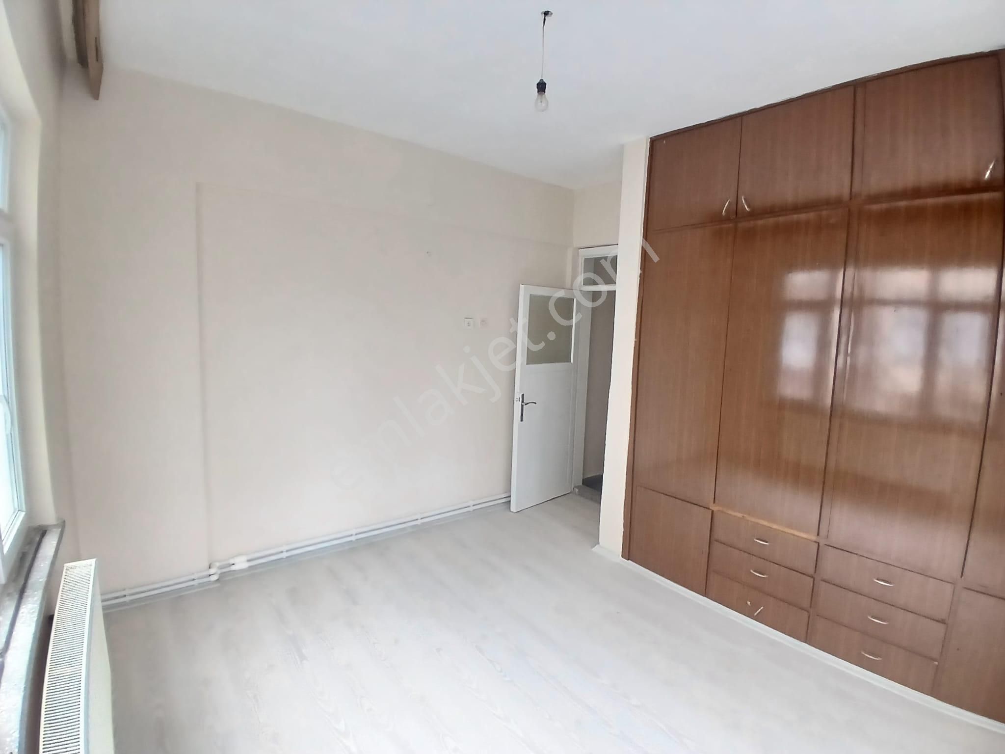 Akçay Emlak'tan Akşehir Stadyum Yanında Bakımlı 2. Kat Kiralık 3+1 Daire - Görsel 18