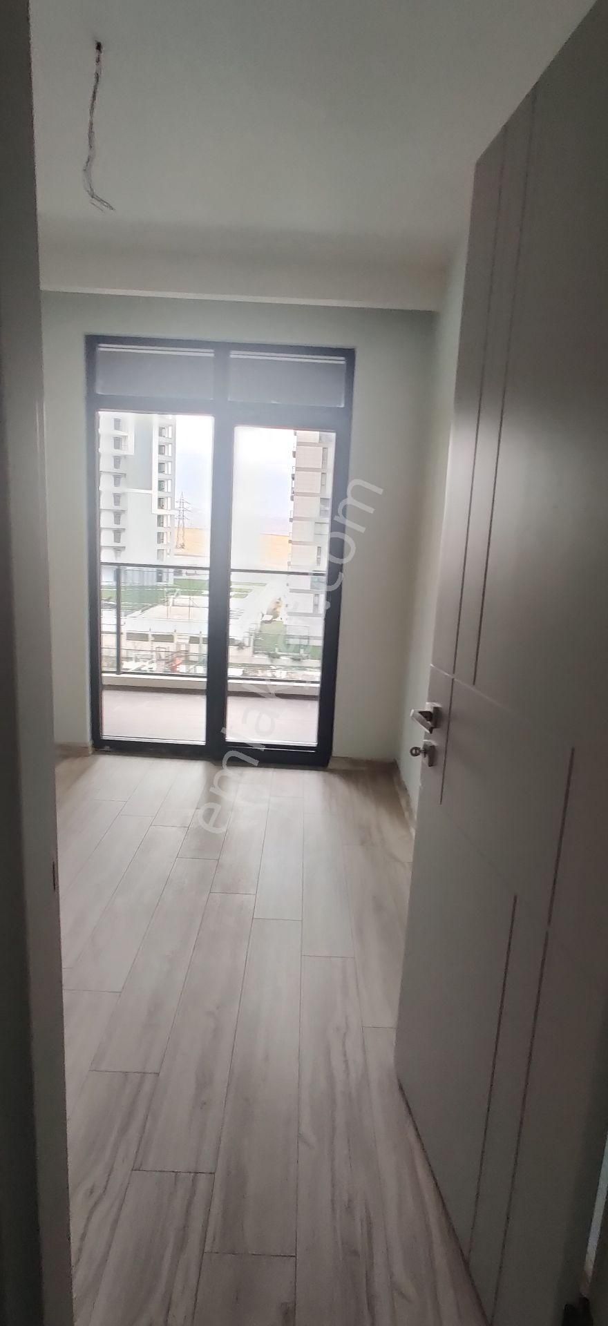 Taşpınar Nest Sitesinde (ted Yanı) 2+1 Kiralık Sıfır Daire - Görsel 11