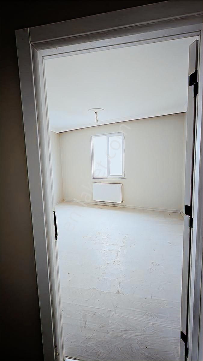 Birbirinden Bağımsız İskanlı İki Daire Kupon Fiyata - Görsel 7