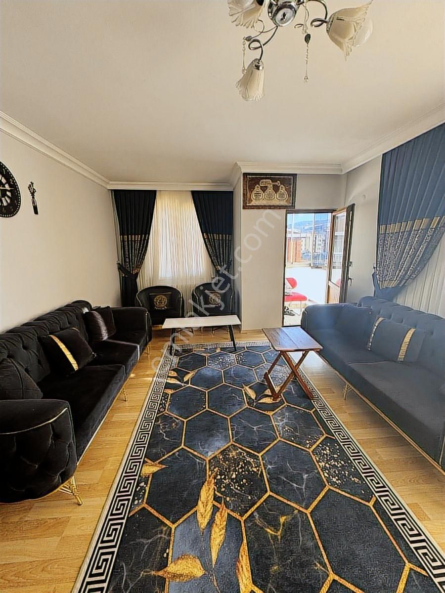 Sultanbeylinin Göbeğinde Üstdübleks - Görsel 16