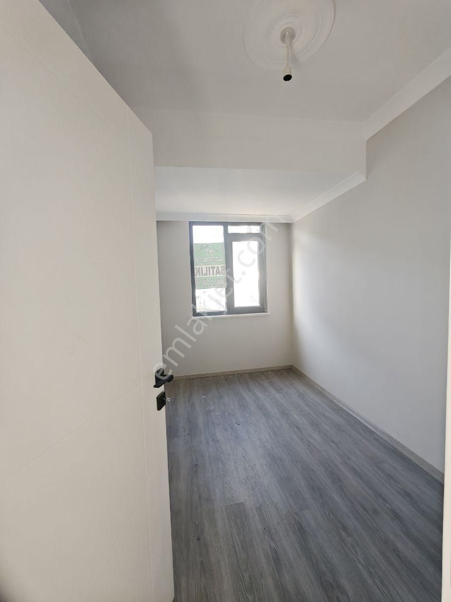 Sultnbeylide İskanlı 2+1 Sıfır Daire - Görsel 13