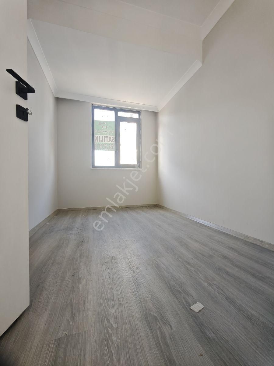 Sultnbeylide İskanlı 2+1 Sıfır Daire - Görsel 11