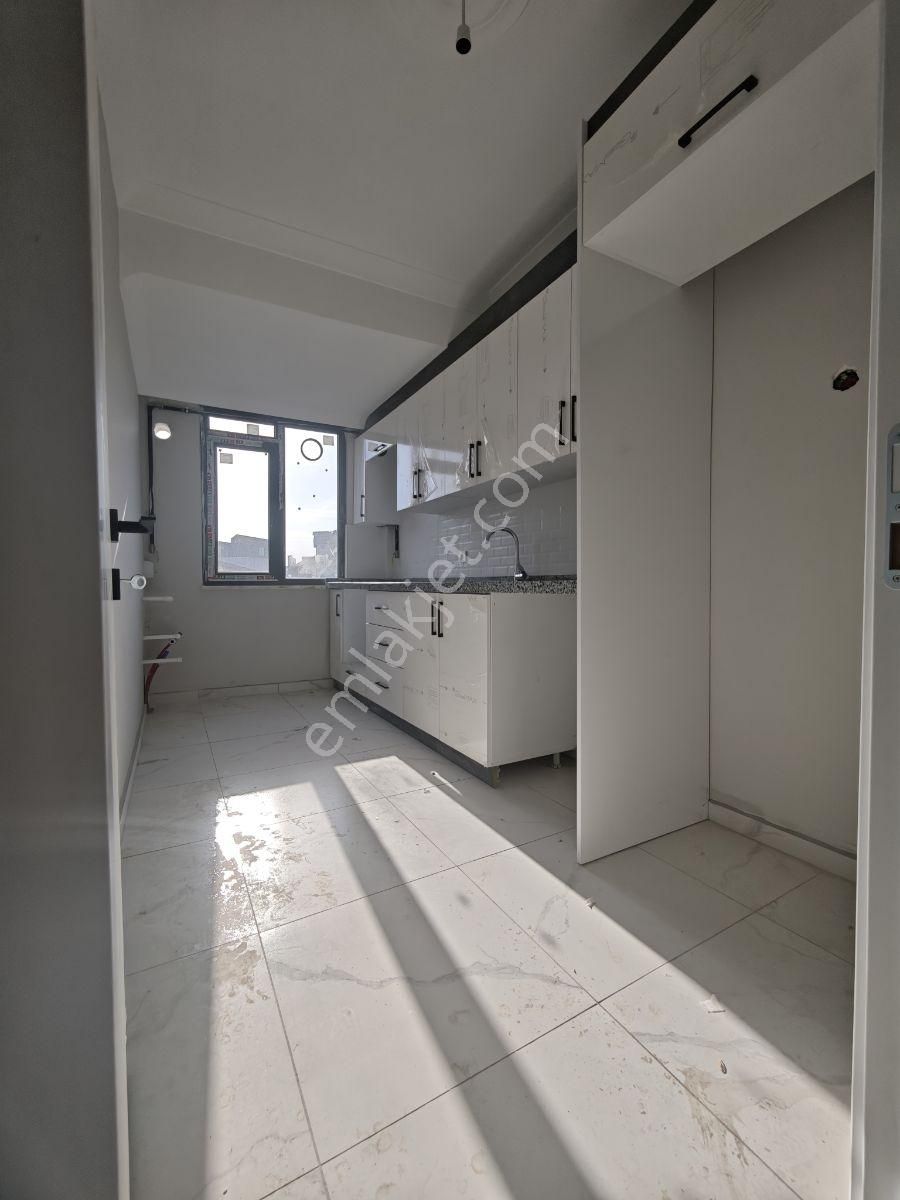 Sultnbeylide İskanlı 2+1 Sıfır Daire - Görsel 17